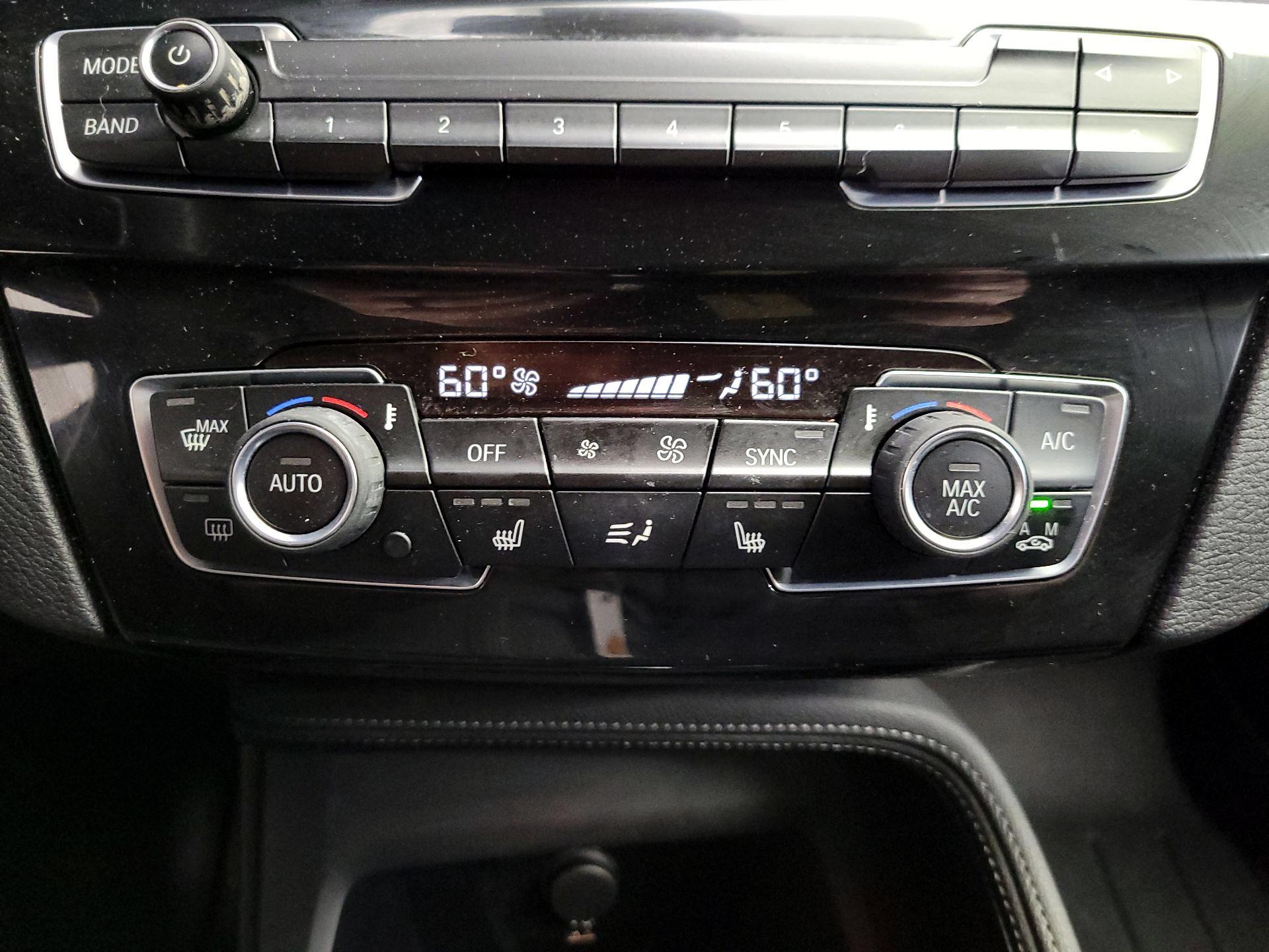 Thumbnail: 2020 BMW X1 - 17