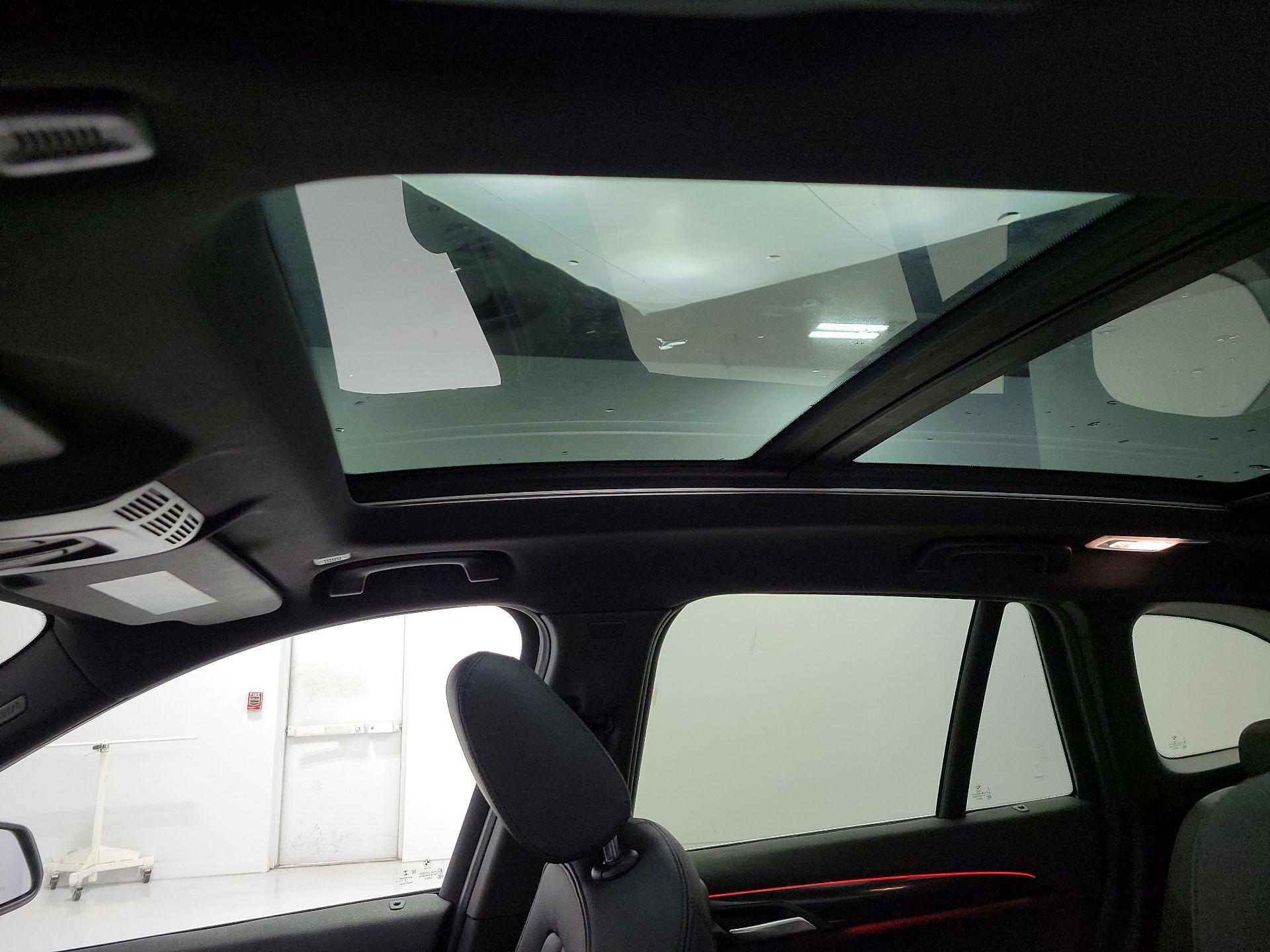 Thumbnail: 2020 BMW X1 - 20