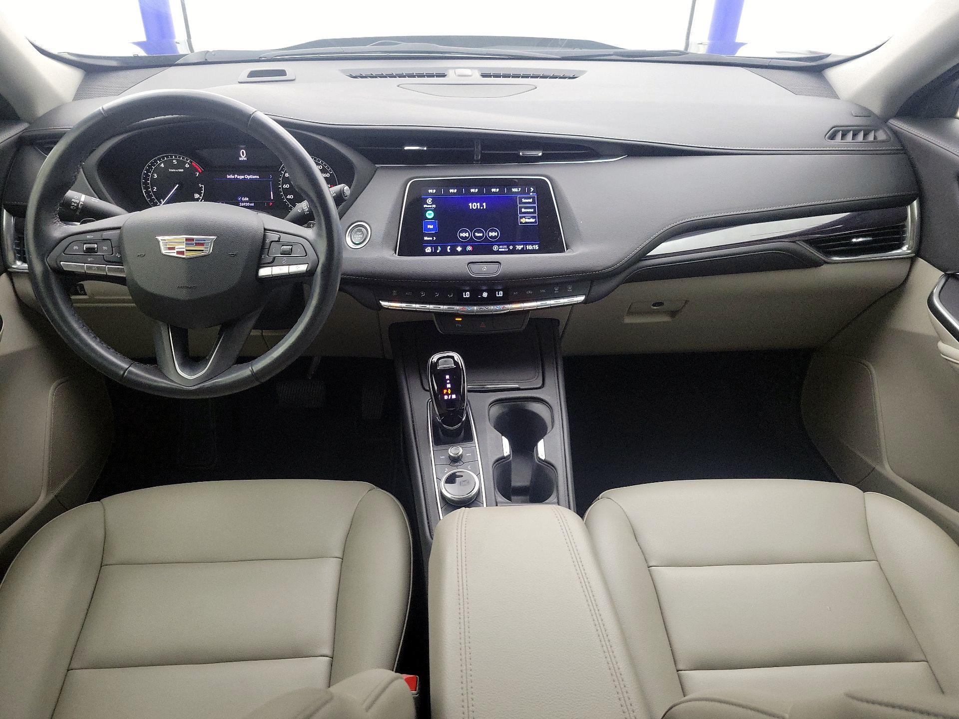 Thumbnail: 2023 Cadillac XT4 - 9