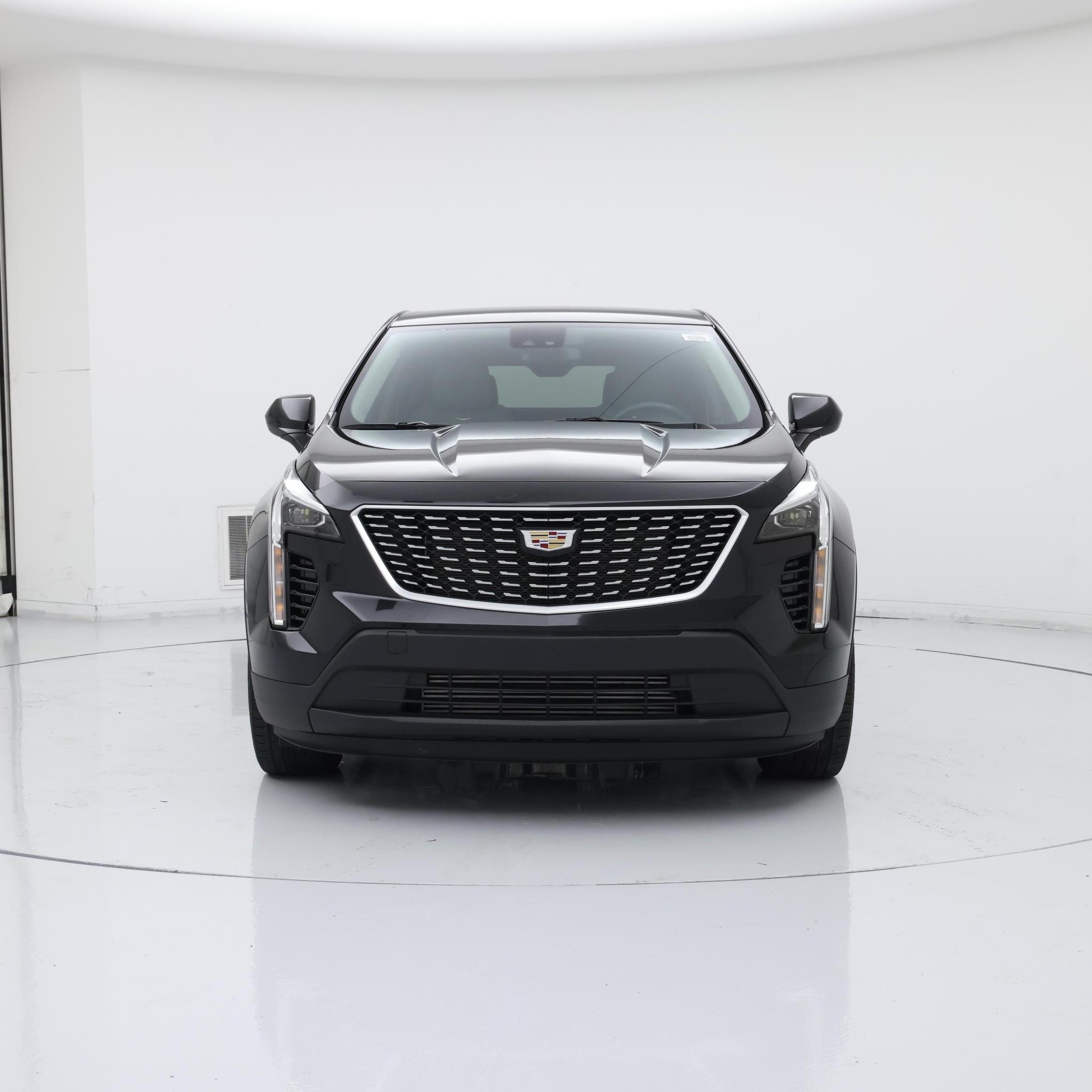 Thumbnail: 2023 Cadillac XT4 - 5