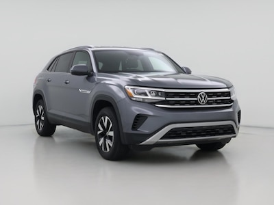 Gray 2022 Volkswagen Atlas Cross Sport SE