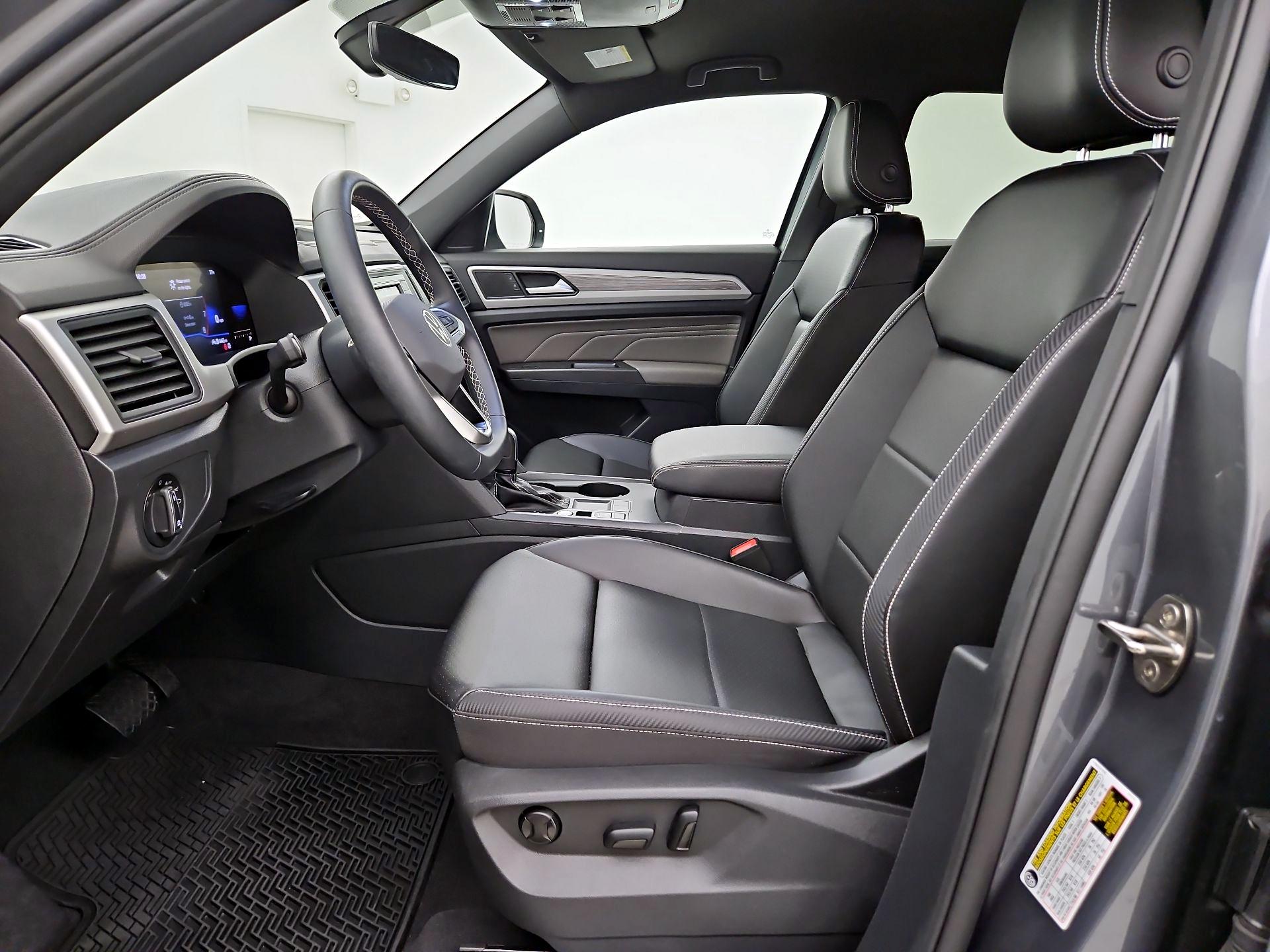 Thumbnail: 2022 Volkswagen Atlas - 11