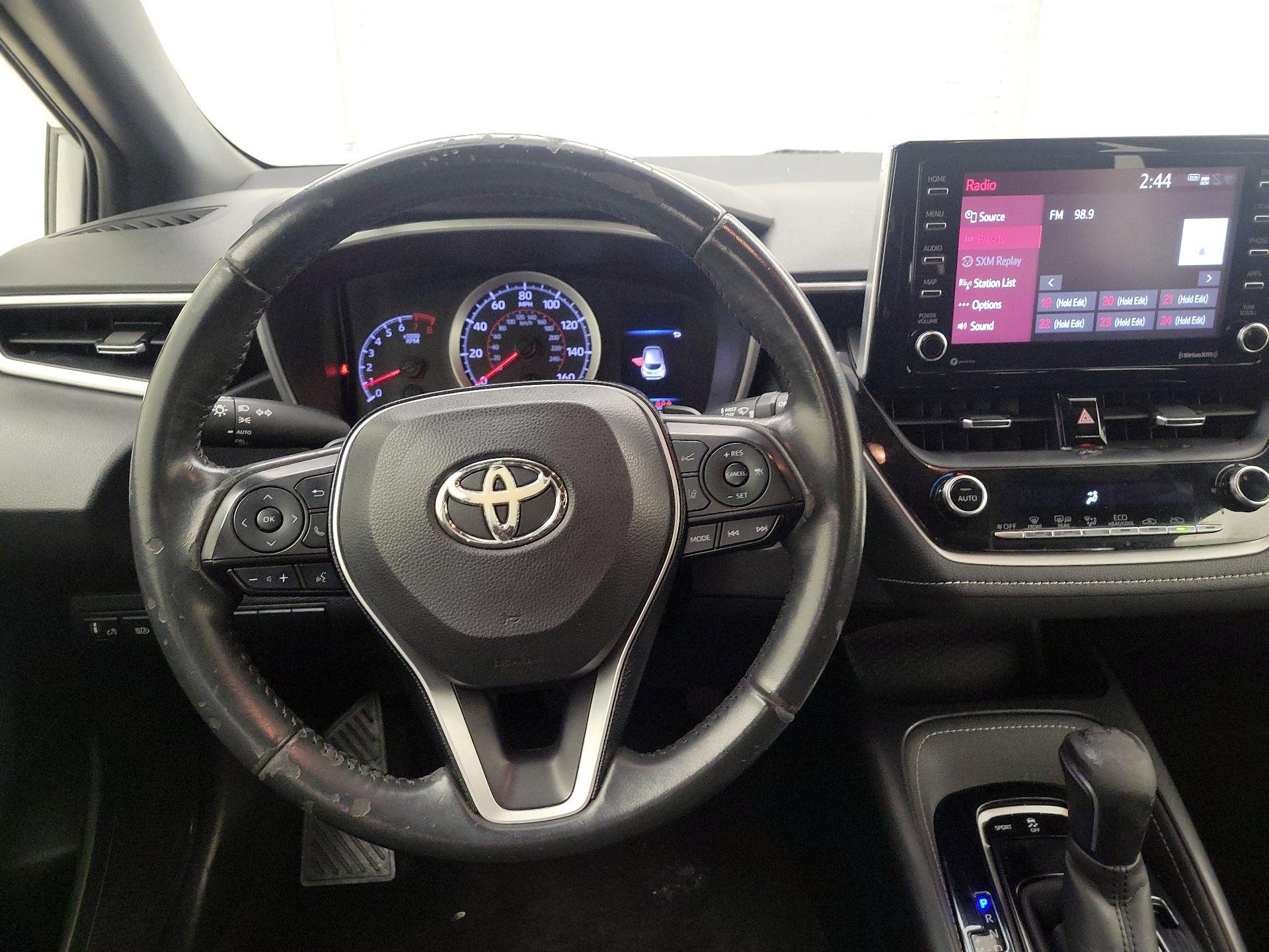 Thumbnail: 2021 Toyota Corolla - 10