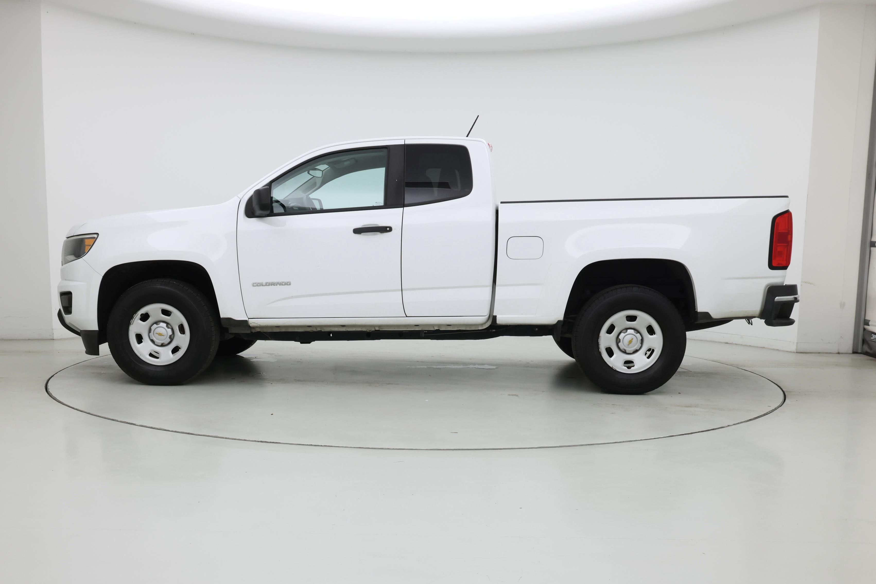 Thumbnail: 2020 Chevrolet Colorado - 3