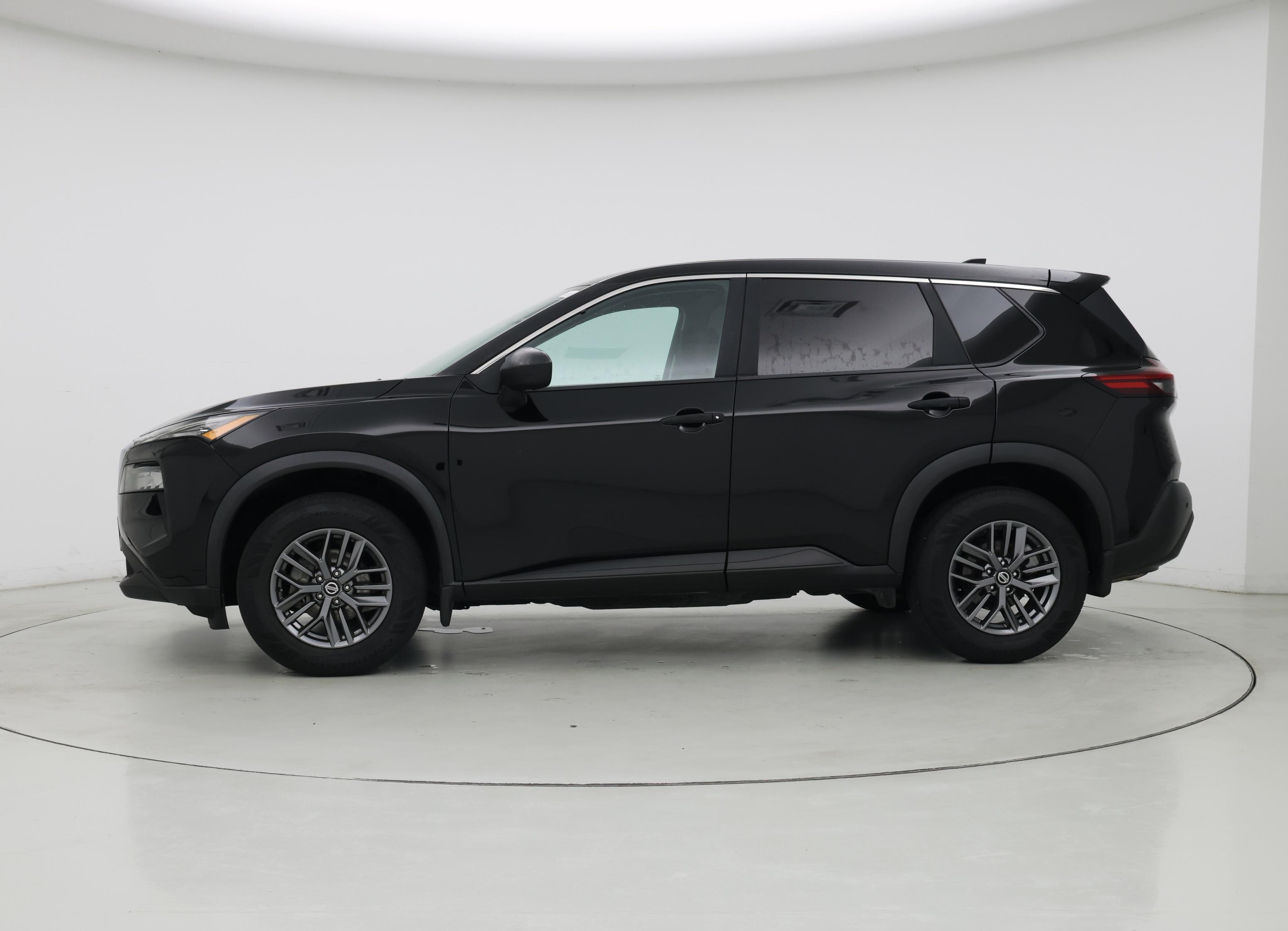 Thumbnail: 2021 Nissan Rogue - 3