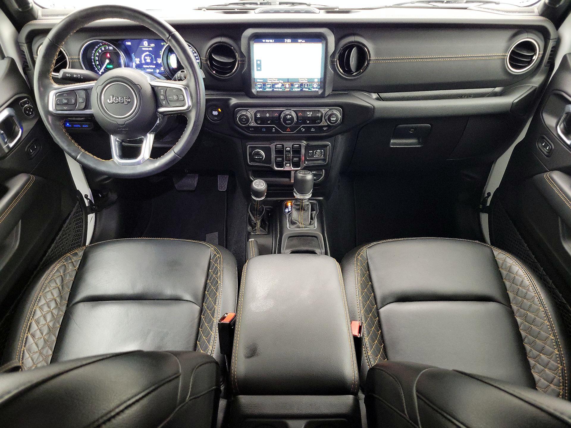Thumbnail: 2022 Jeep Wrangler - 9