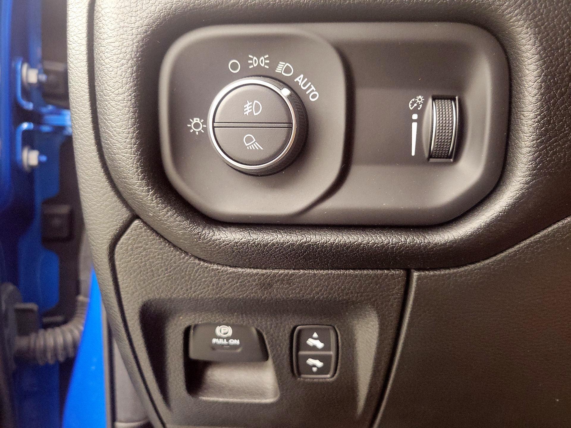 Thumbnail: 2022 RAM 1500 - 13
