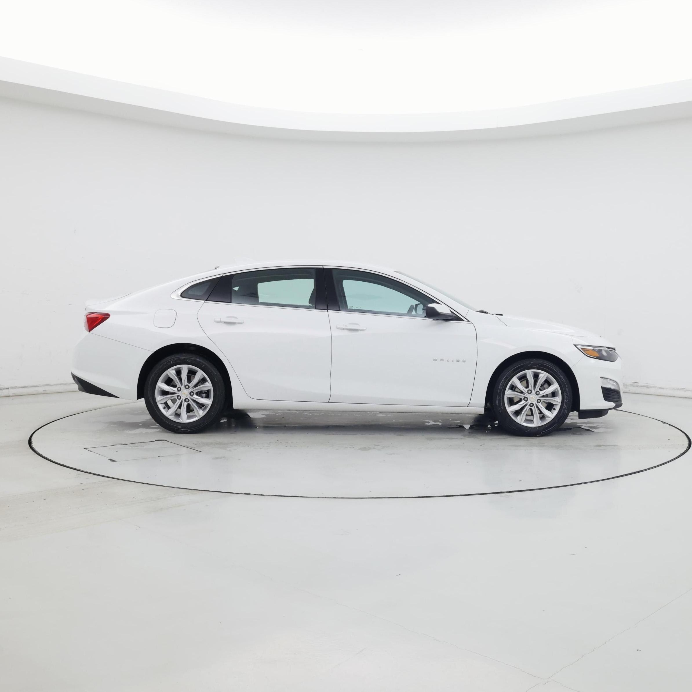 Thumbnail: 2023 Chevrolet Malibu - 7