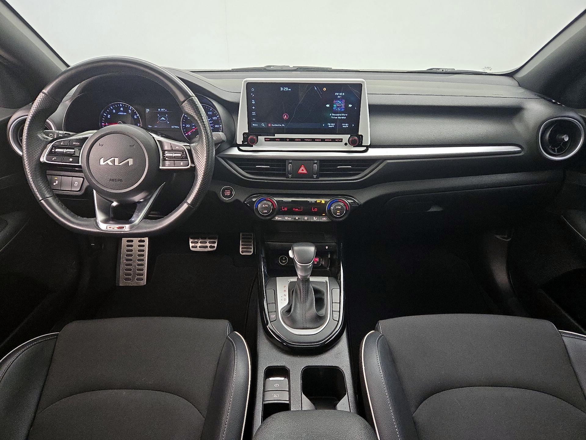 Thumbnail: 2023 Kia Forte - 9