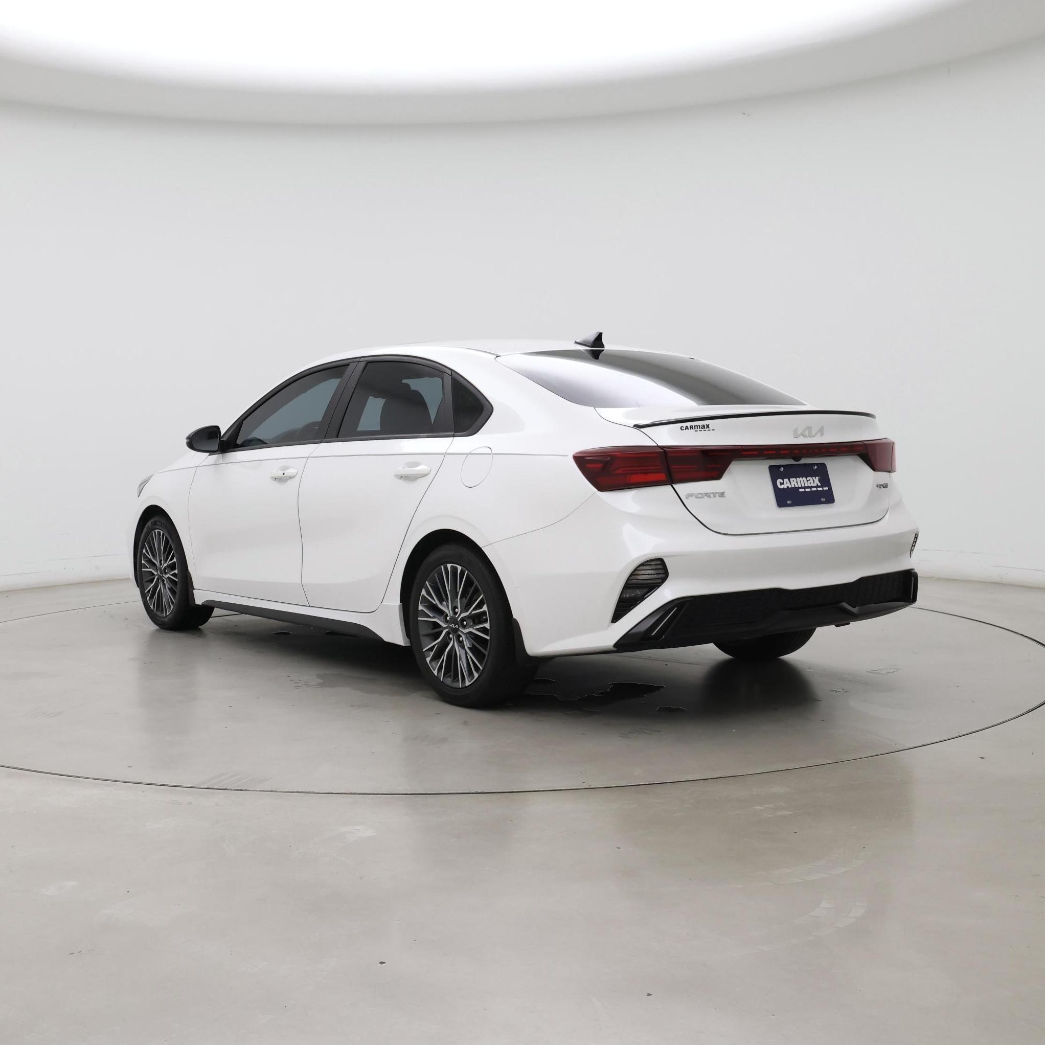 Thumbnail: 2023 Kia Forte - 2