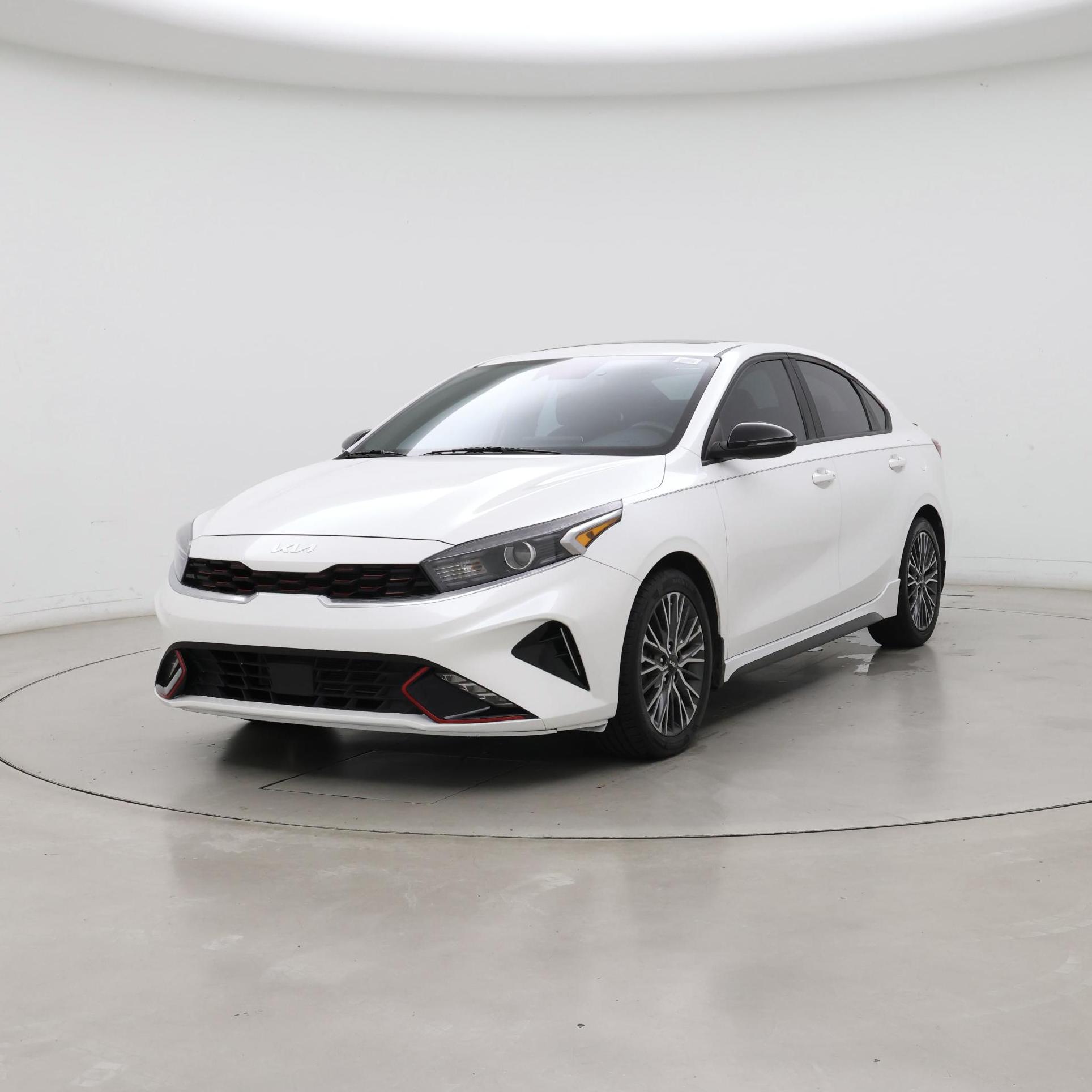 Thumbnail: 2023 Kia Forte - 4