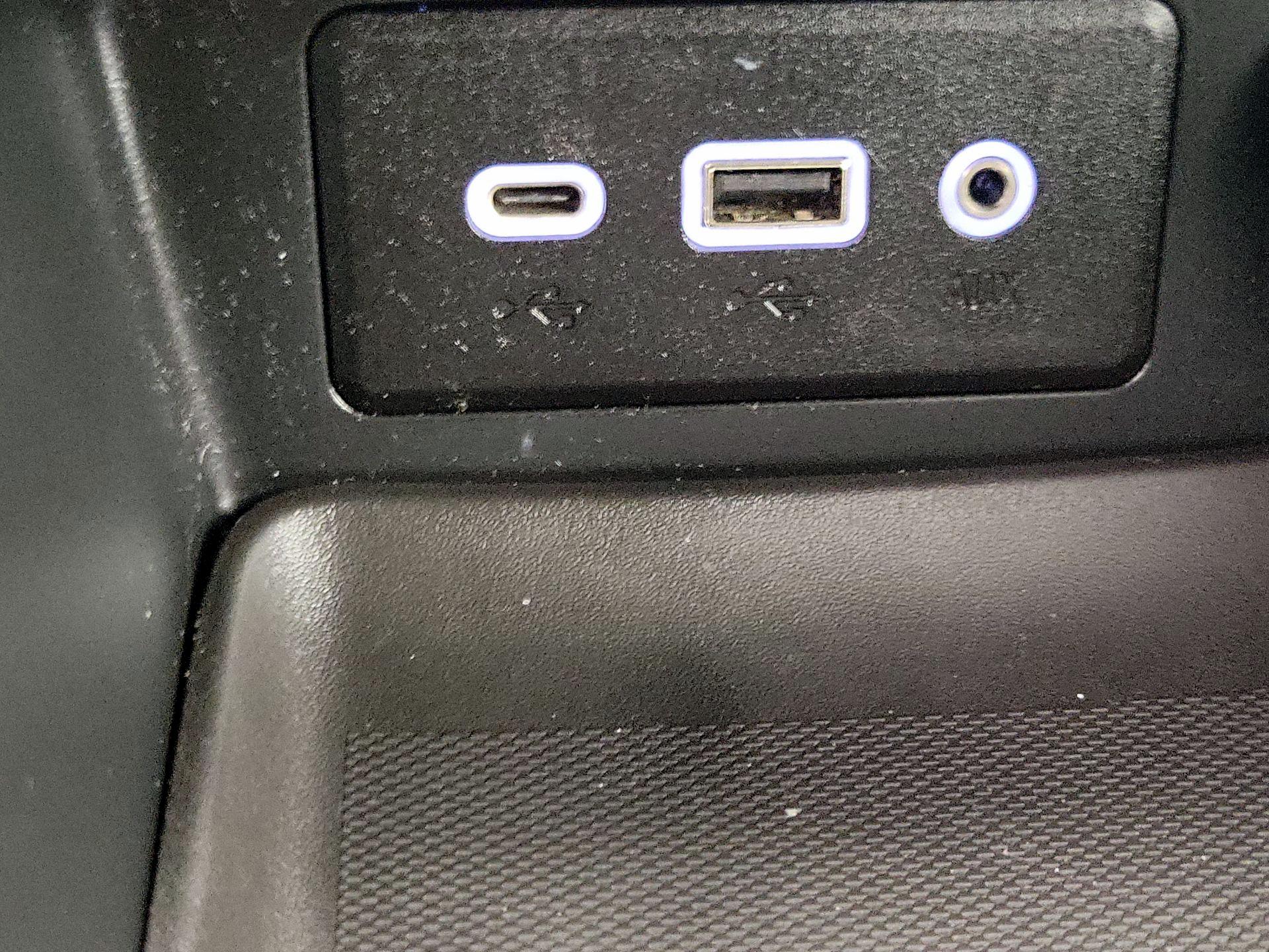 Thumbnail: 2020 GMC Terrain - 18