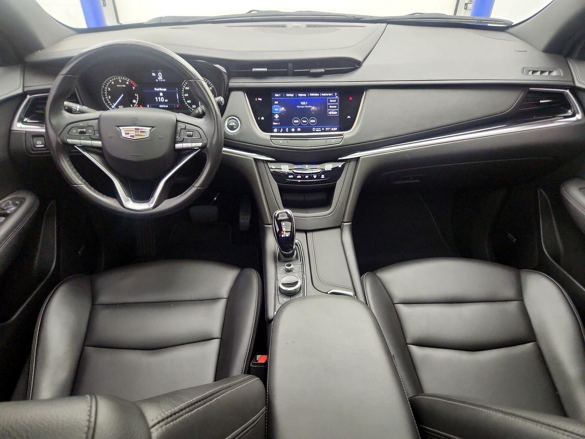 Thumbnail: 2022 Cadillac XT6 - 9