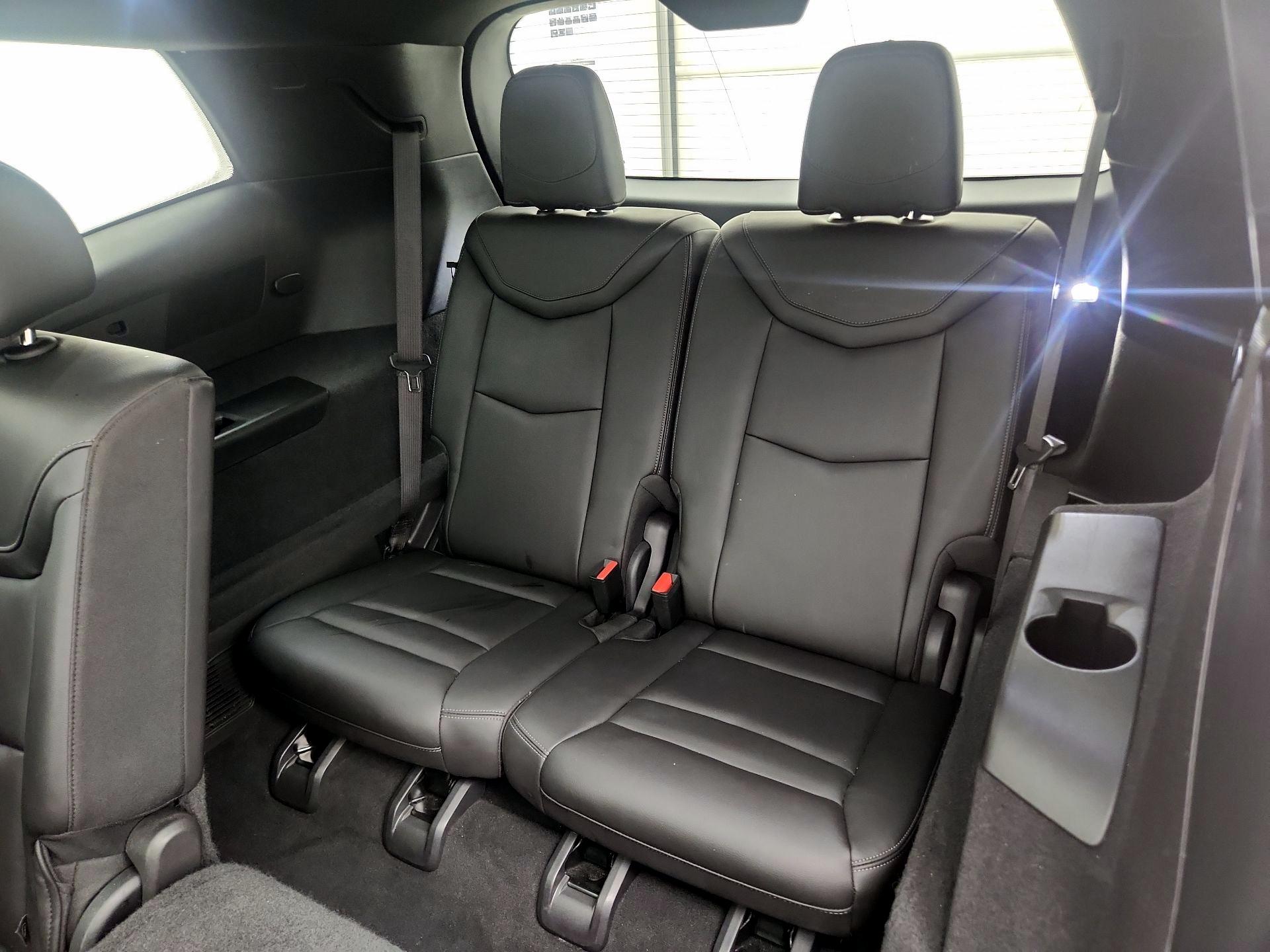 Thumbnail: 2022 Cadillac XT6 - 20