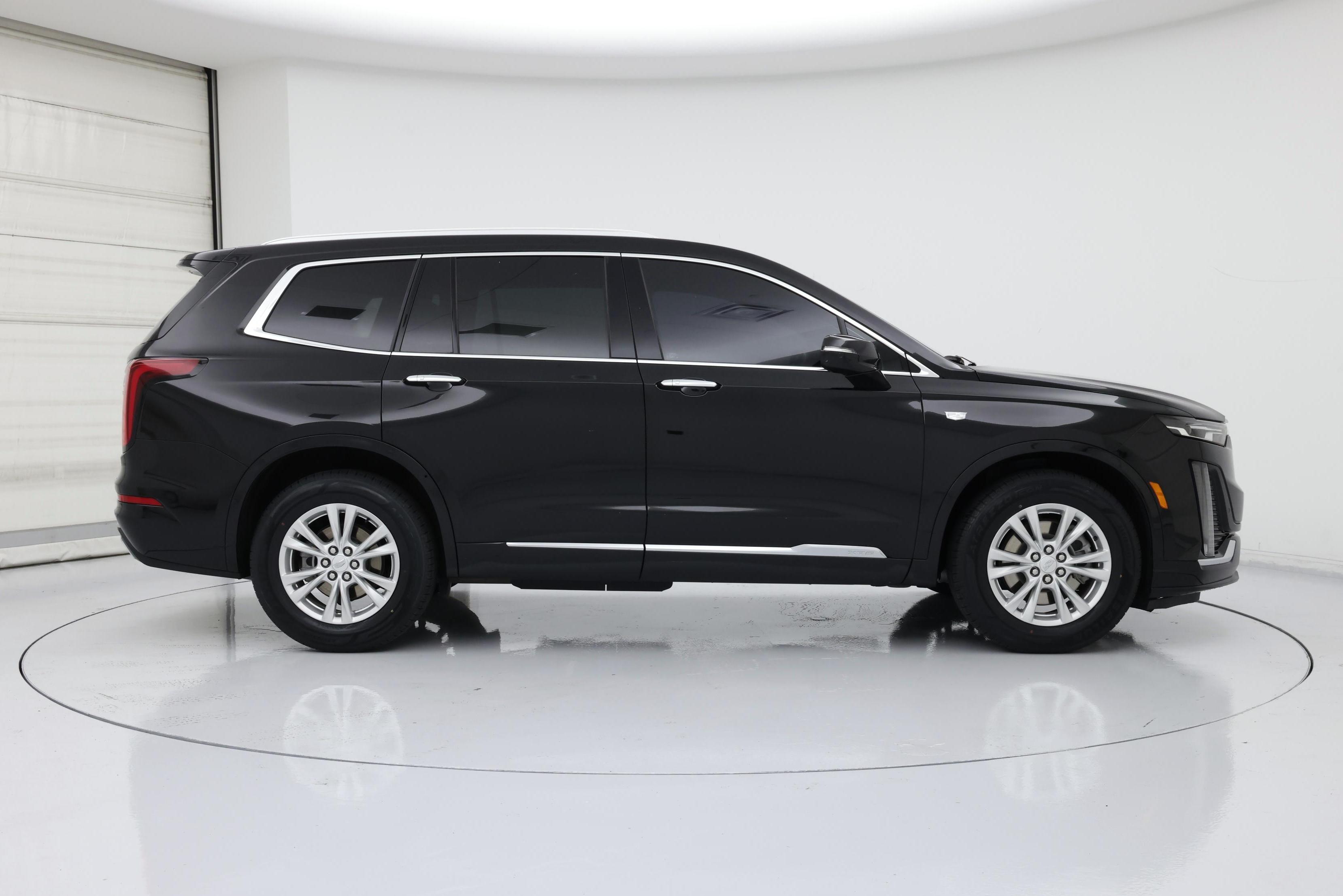 Thumbnail: 2022 Cadillac XT6 - 7