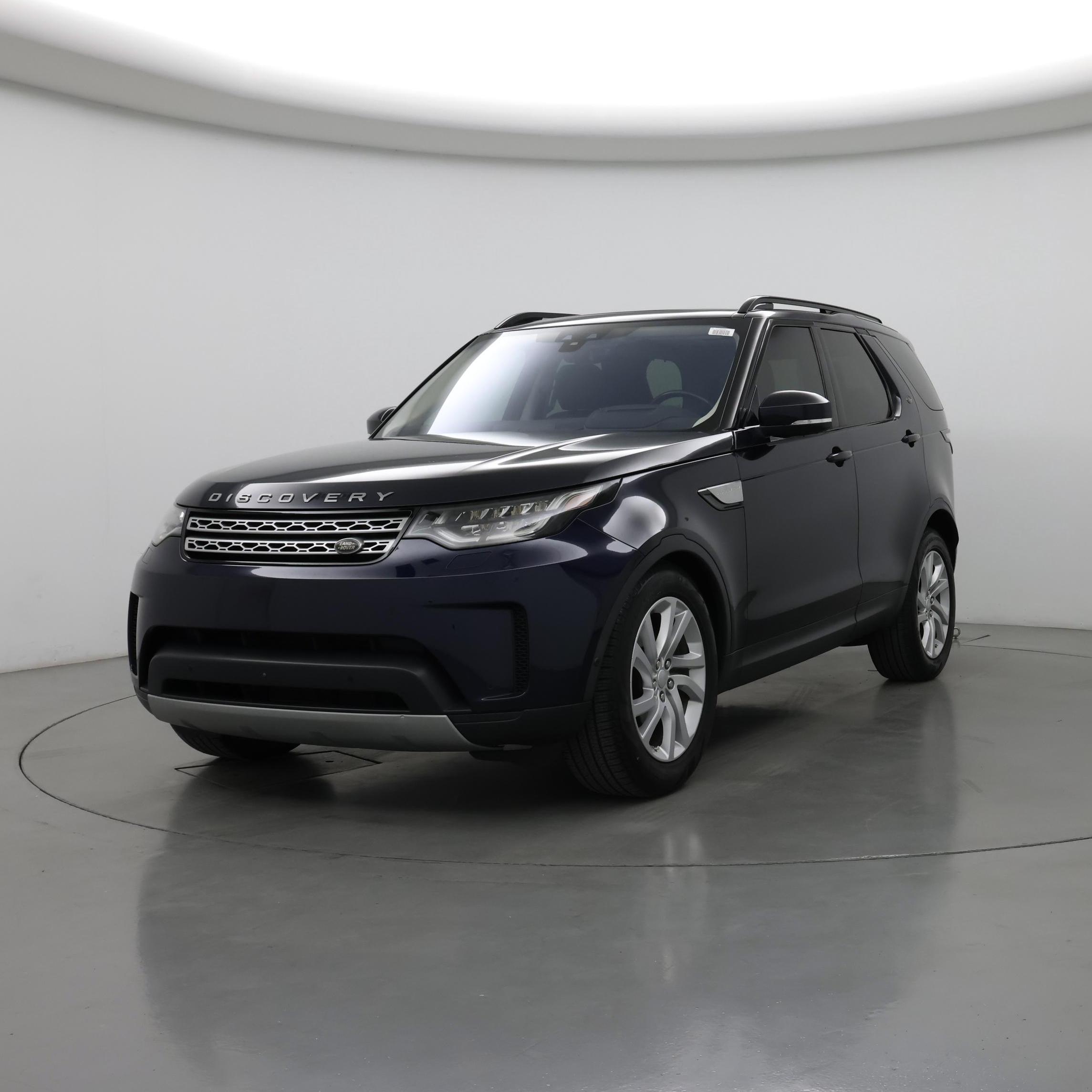 Thumbnail: 2020 Land Rover Discovery - 4