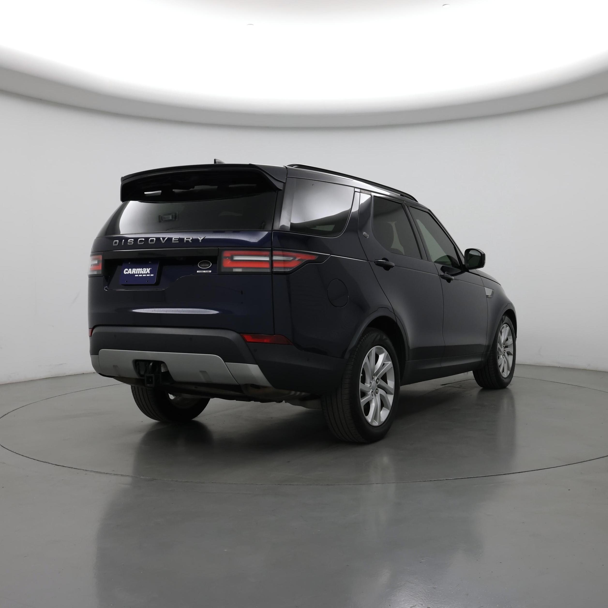 Thumbnail: 2020 Land Rover Discovery - 8