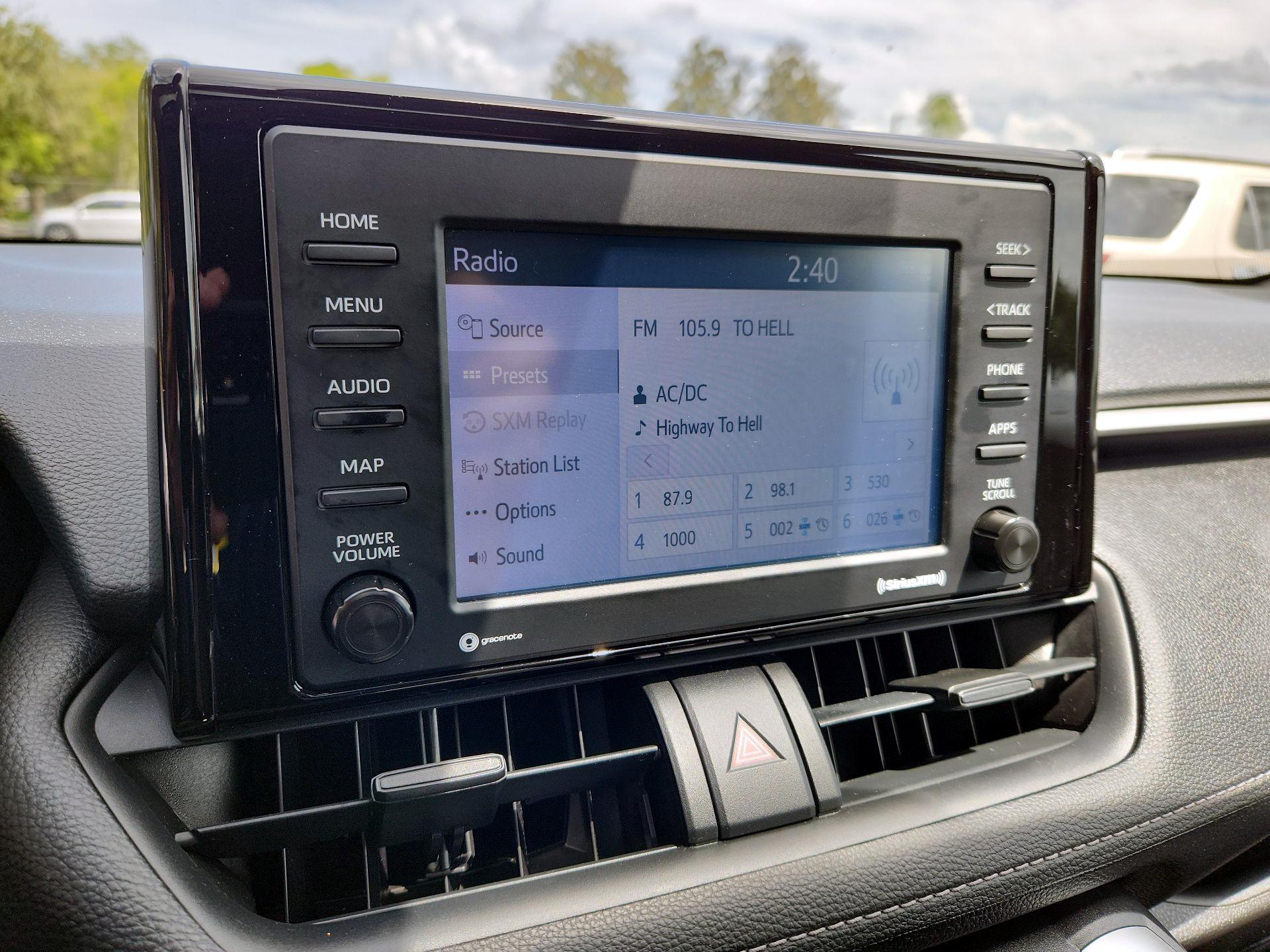 Thumbnail: 2021 Toyota RAV4 - 13
