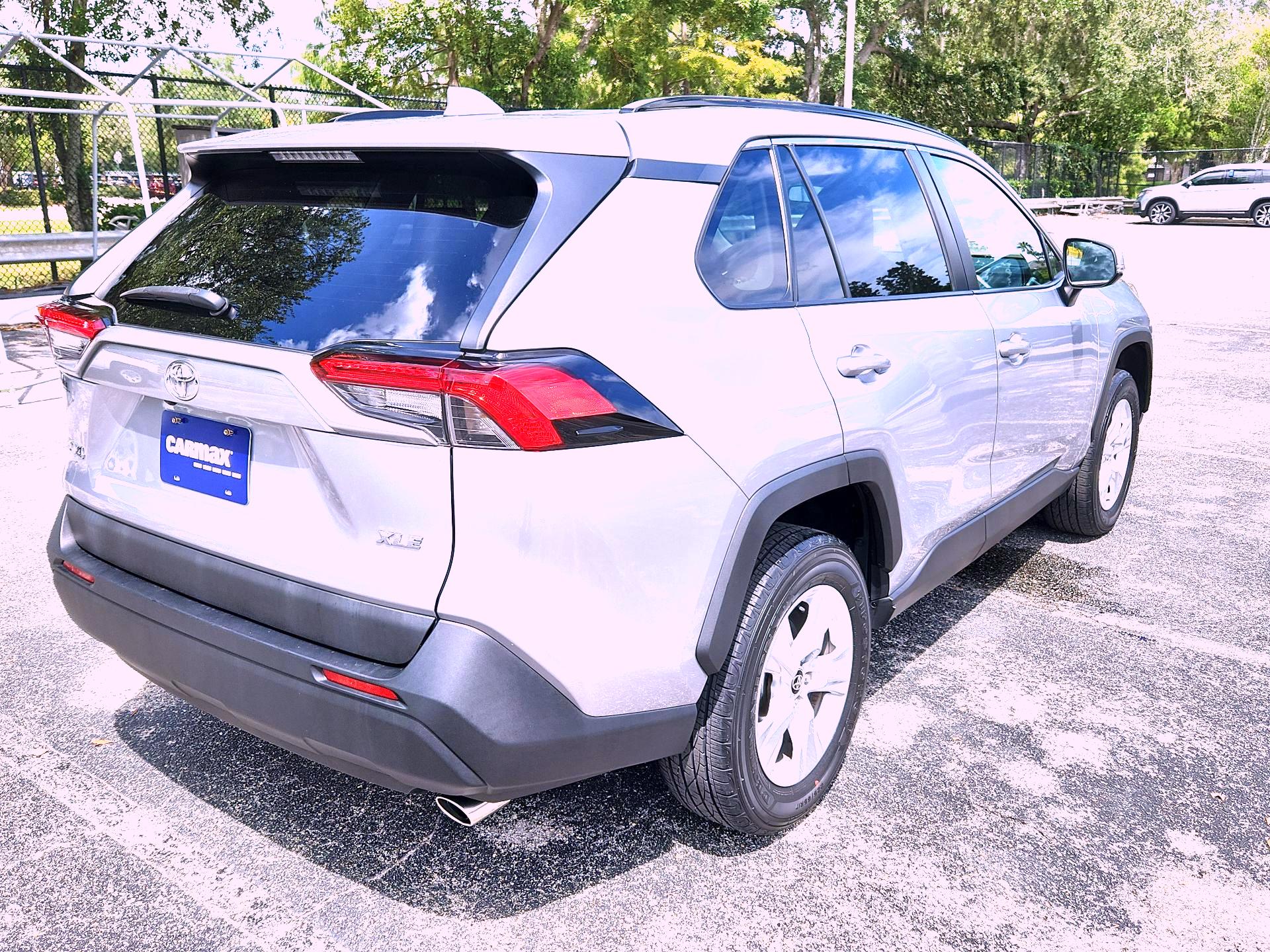 Thumbnail: 2021 Toyota RAV4 - 5
