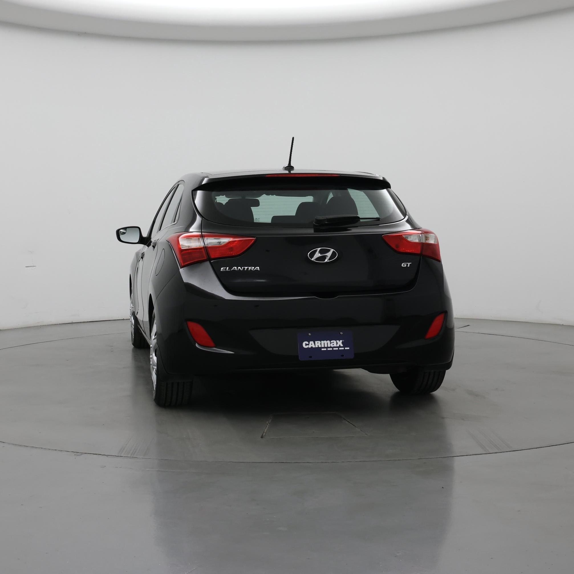 Thumbnail: 2016 Hyundai Elantra - 6