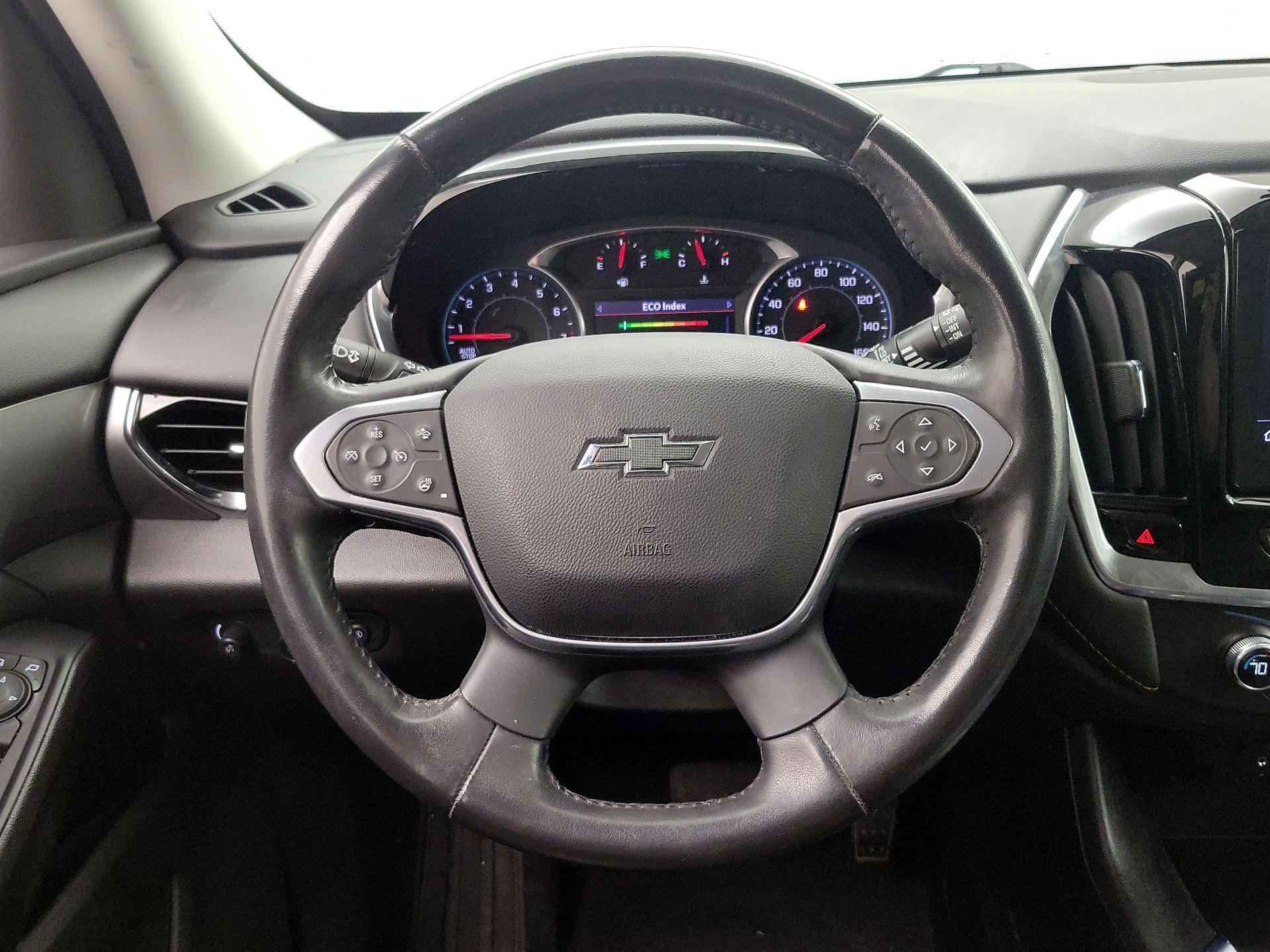 Thumbnail: 2021 Chevrolet Traverse - 10