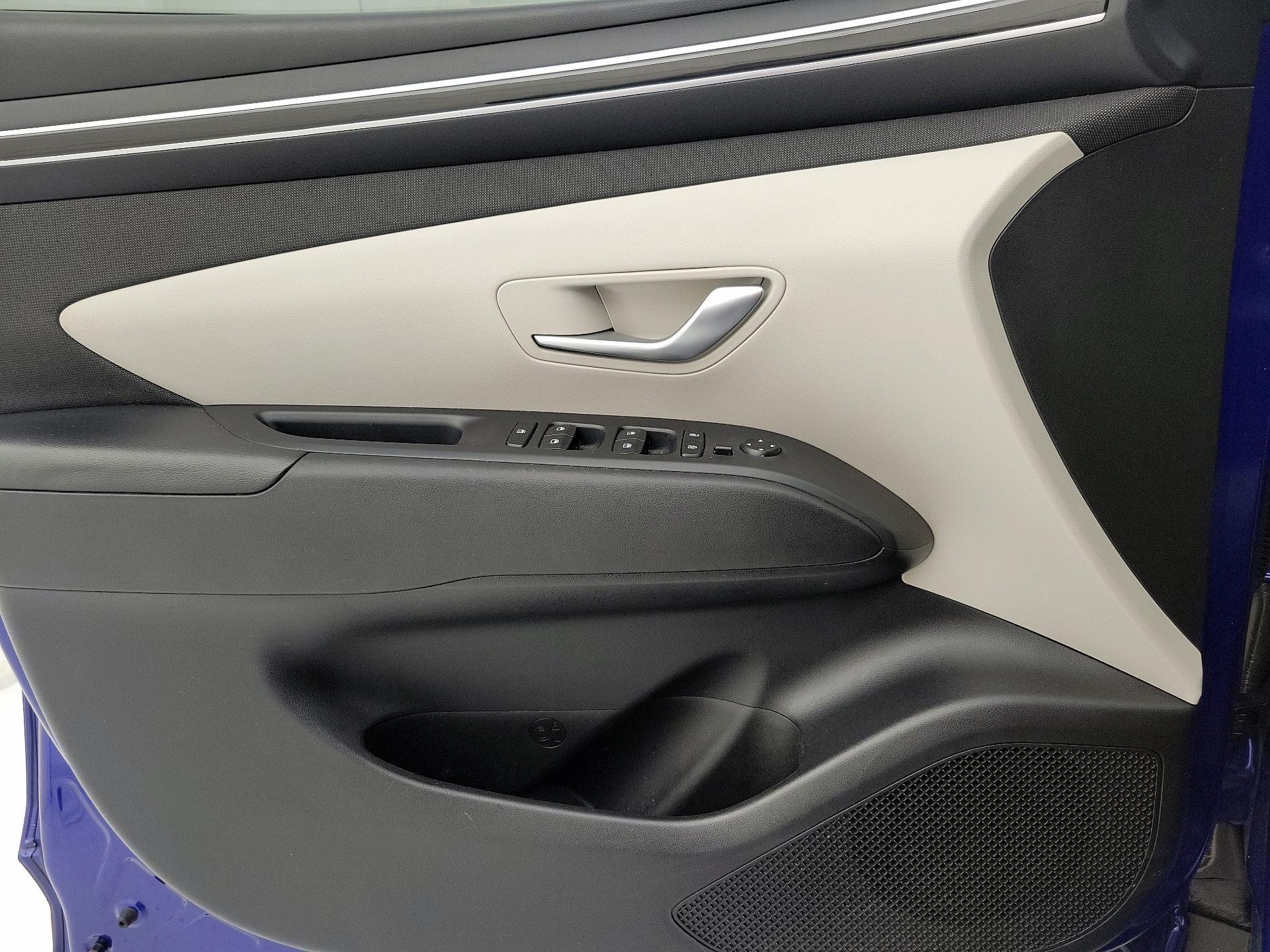 Thumbnail: 2023 Hyundai Tucson - 12