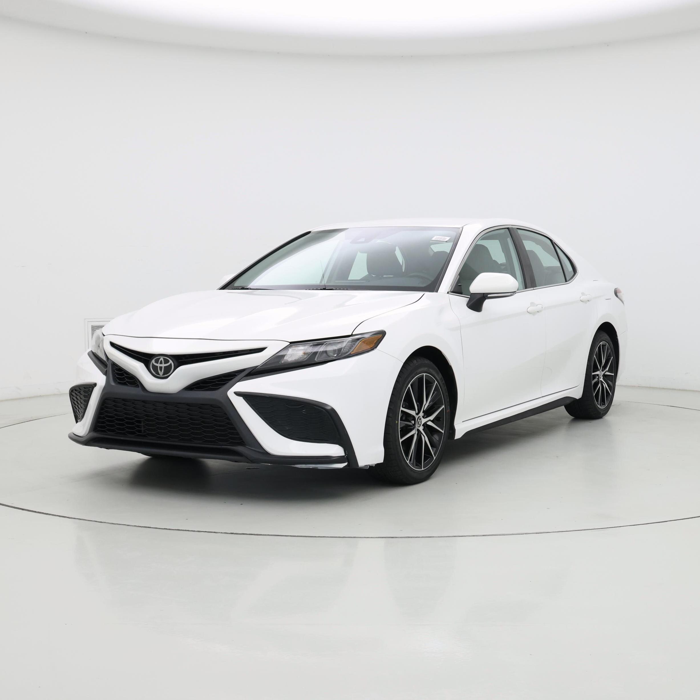 Thumbnail: 2023 Toyota Camry - 4