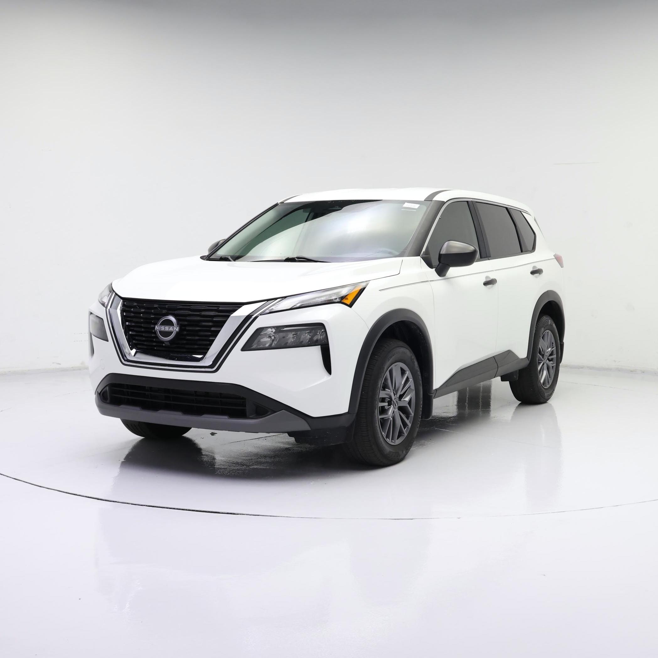 Thumbnail: 2023 Nissan Rogue - 4
