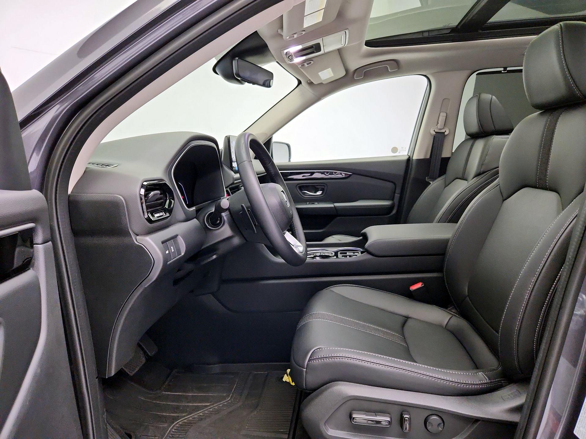 Thumbnail: 2023 Honda Pilot - 11