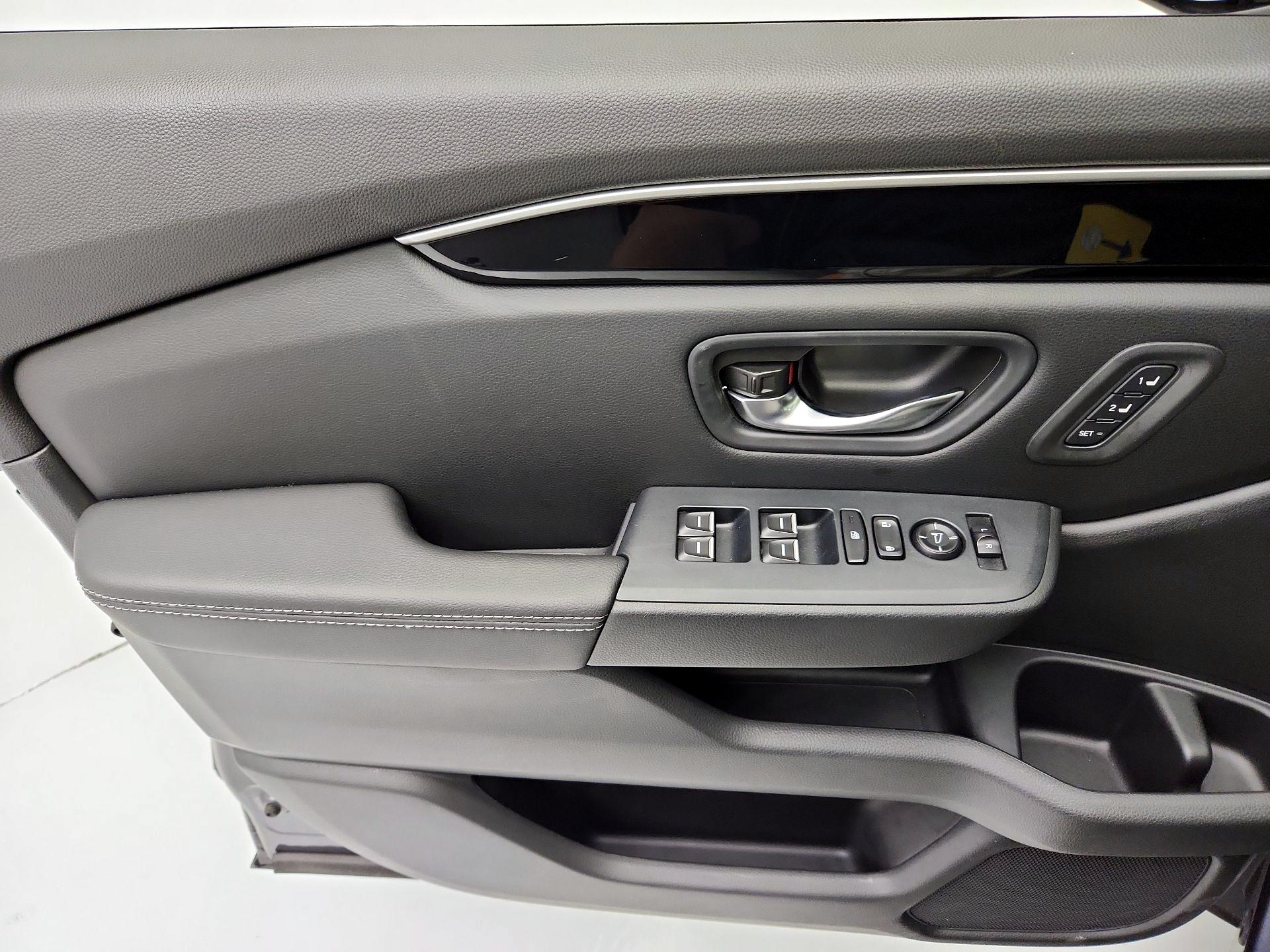 Thumbnail: 2023 Honda Pilot - 12