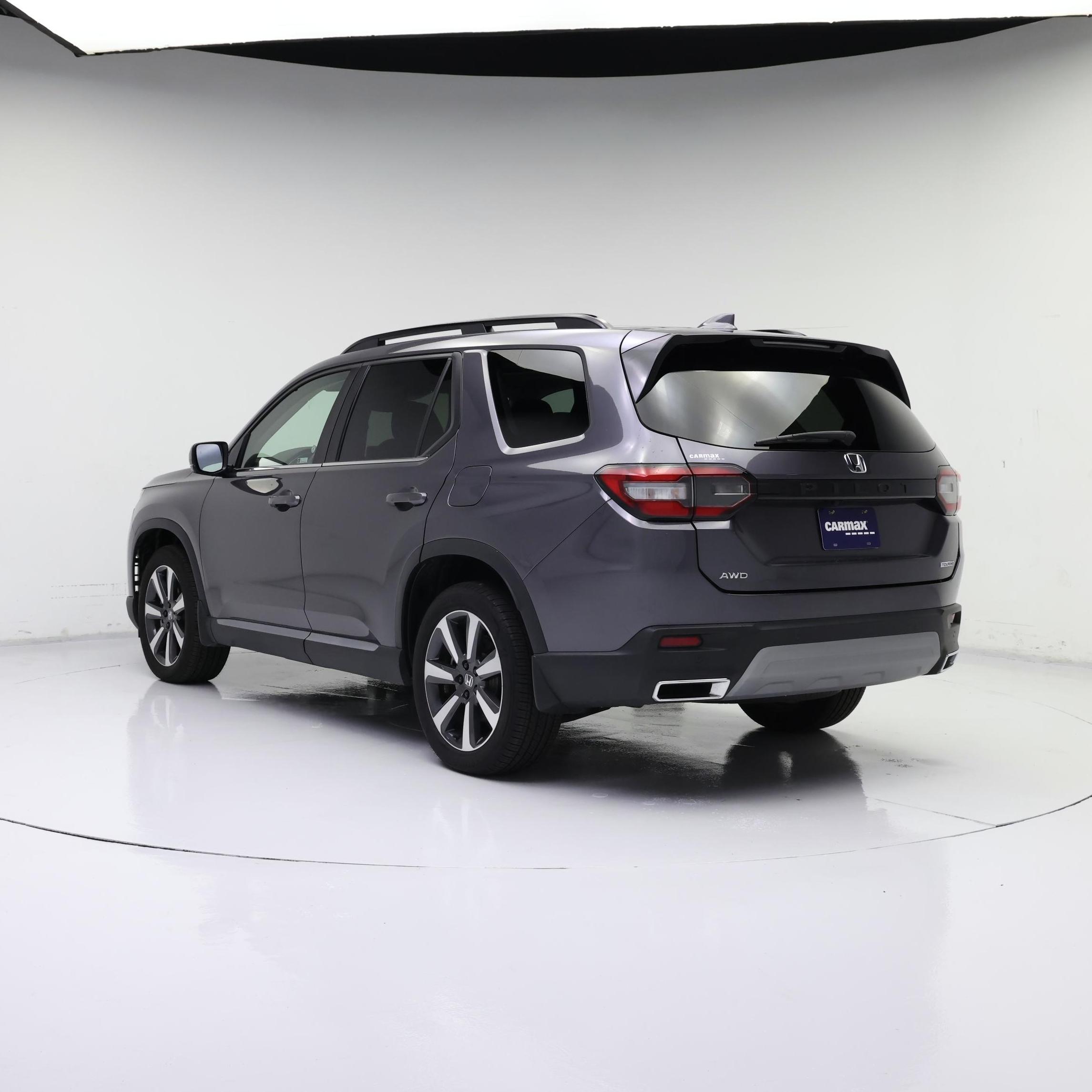 Thumbnail: 2023 Honda Pilot - 2