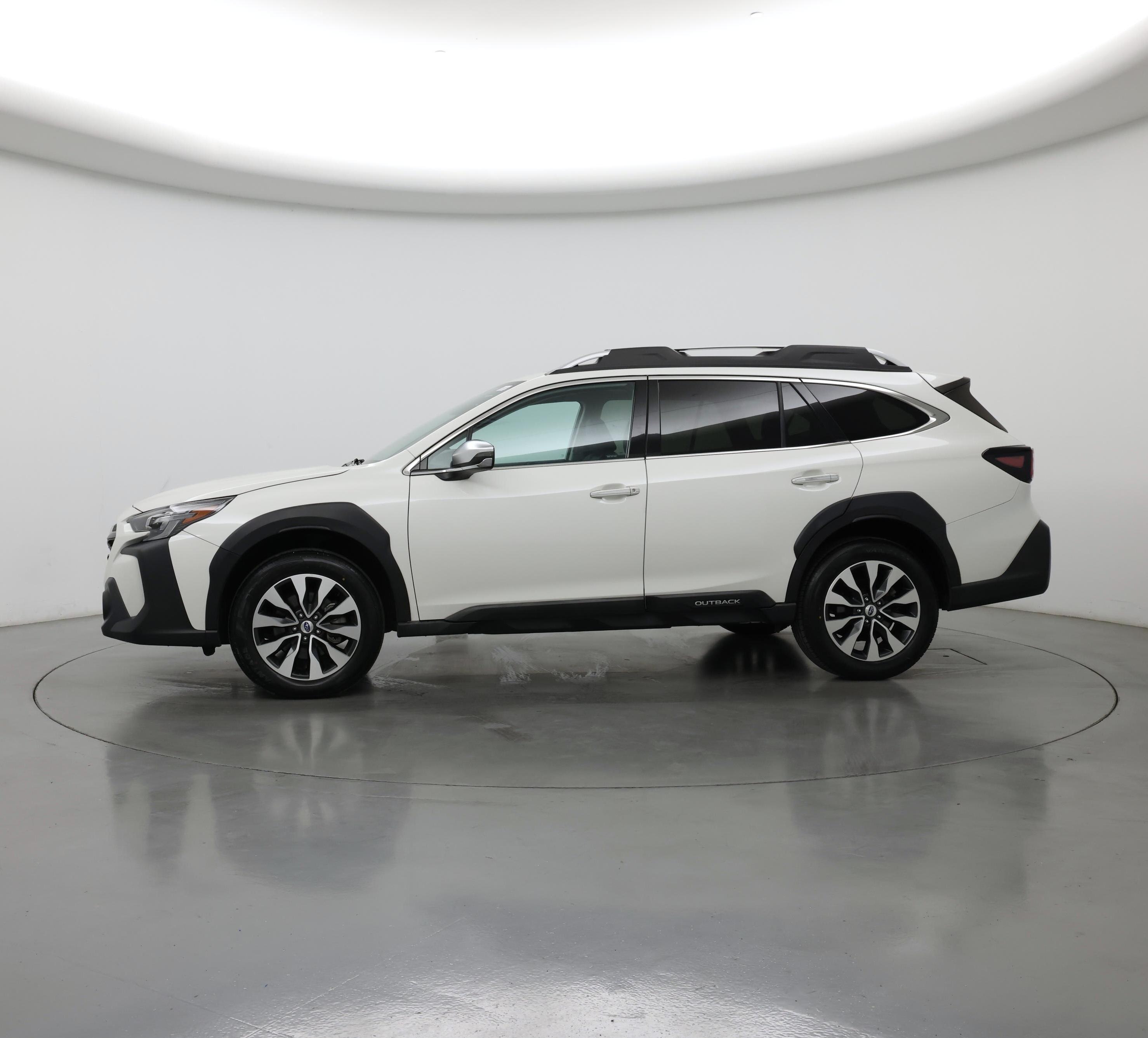 Thumbnail: 2023 Subaru Outback - 3