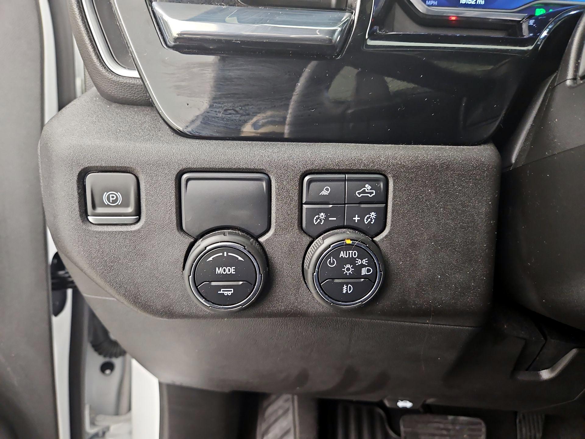 Thumbnail: 2024 Chevrolet Silverado 1500 - 13