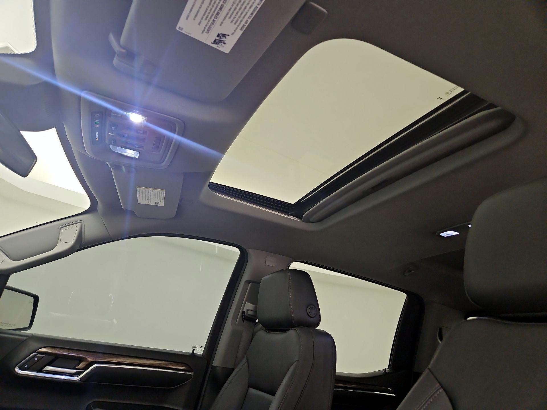 Thumbnail: 2024 Chevrolet Silverado 1500 - 19