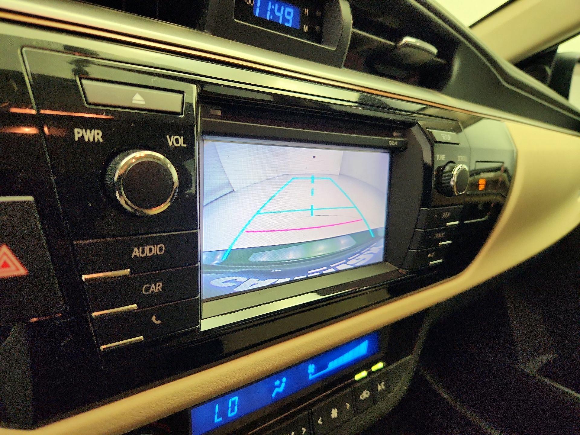Thumbnail: 2016 Toyota Corolla - 14