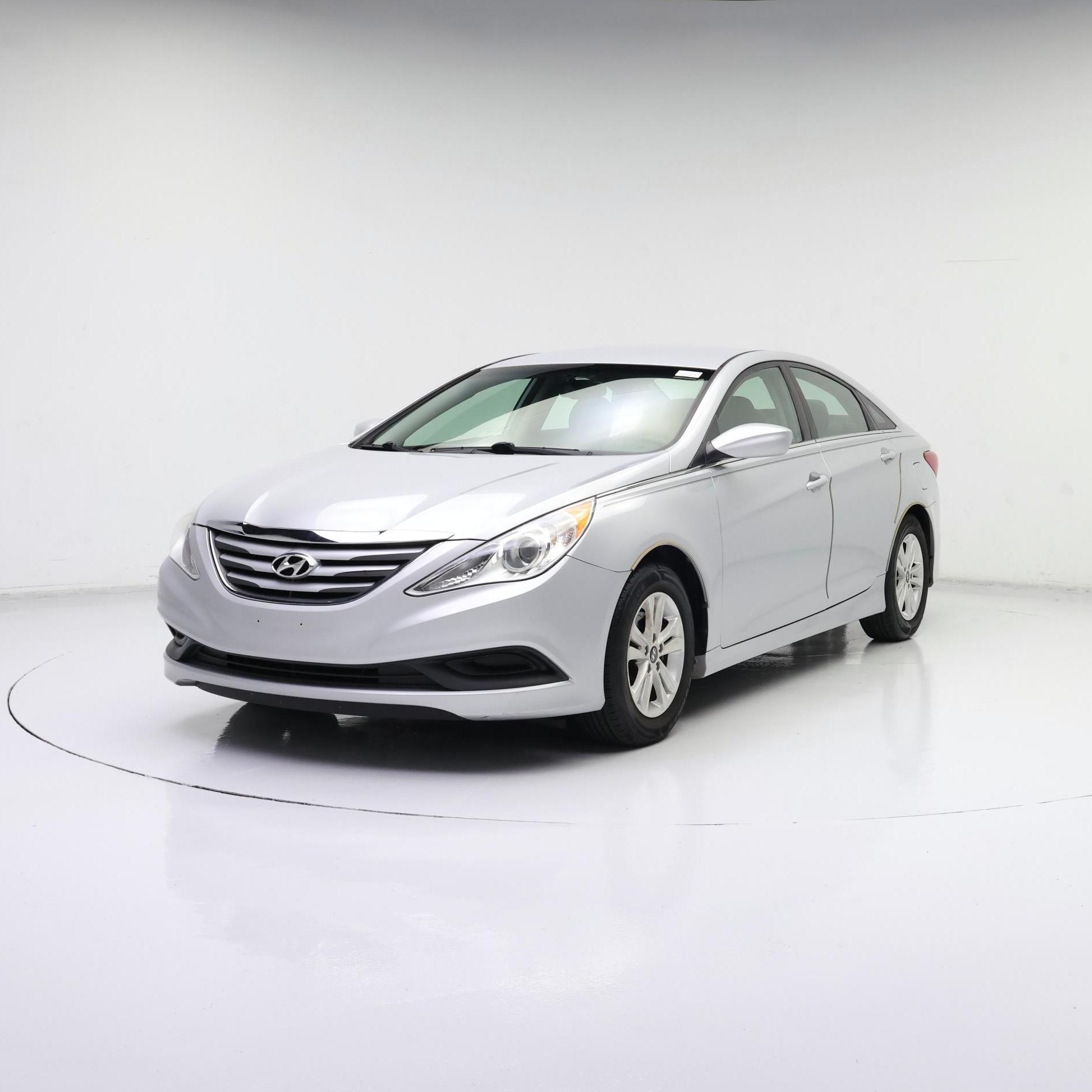 Thumbnail: 2014 Hyundai Sonata - 4