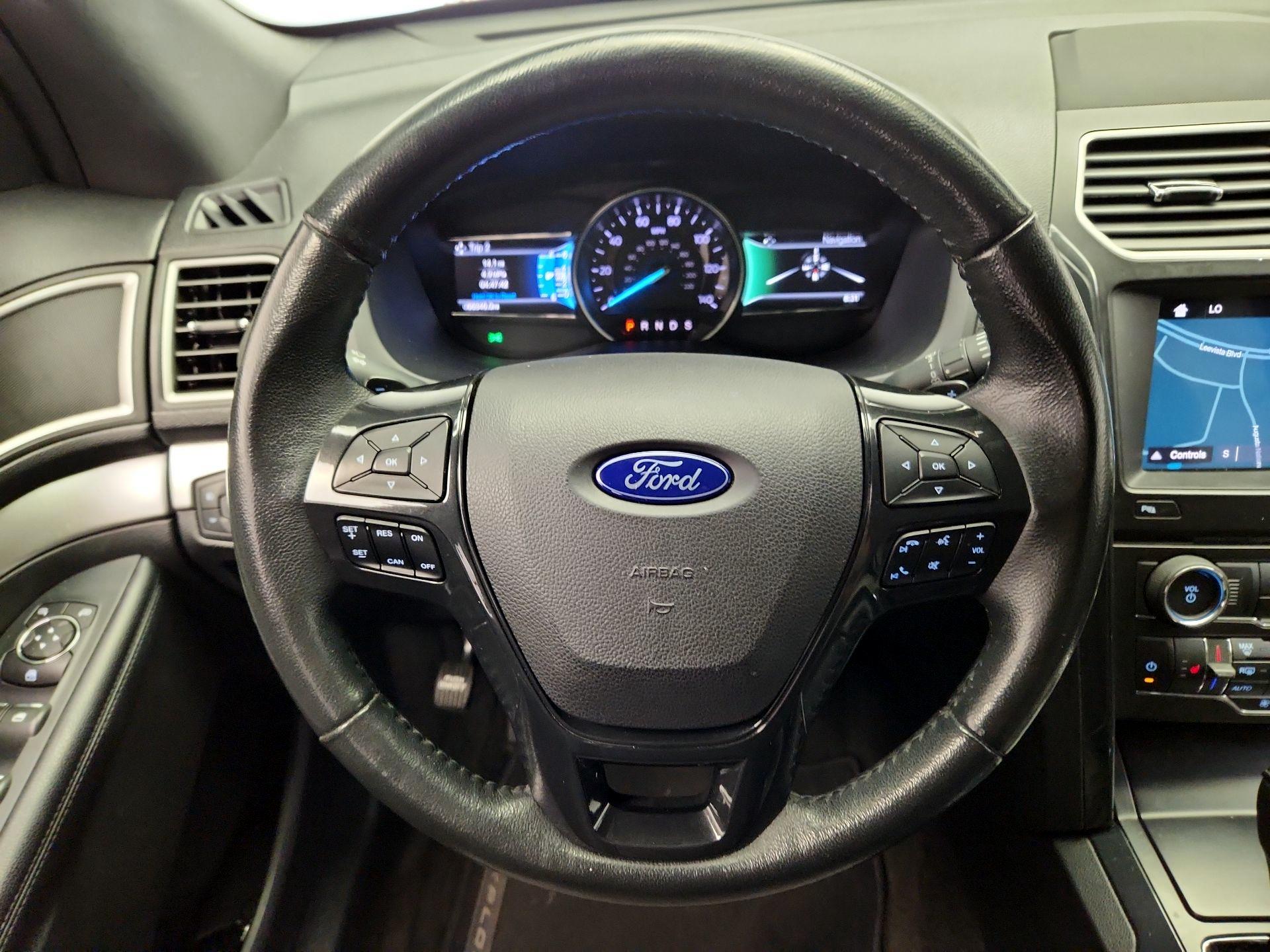 Thumbnail: 2017 Ford Explorer - 10