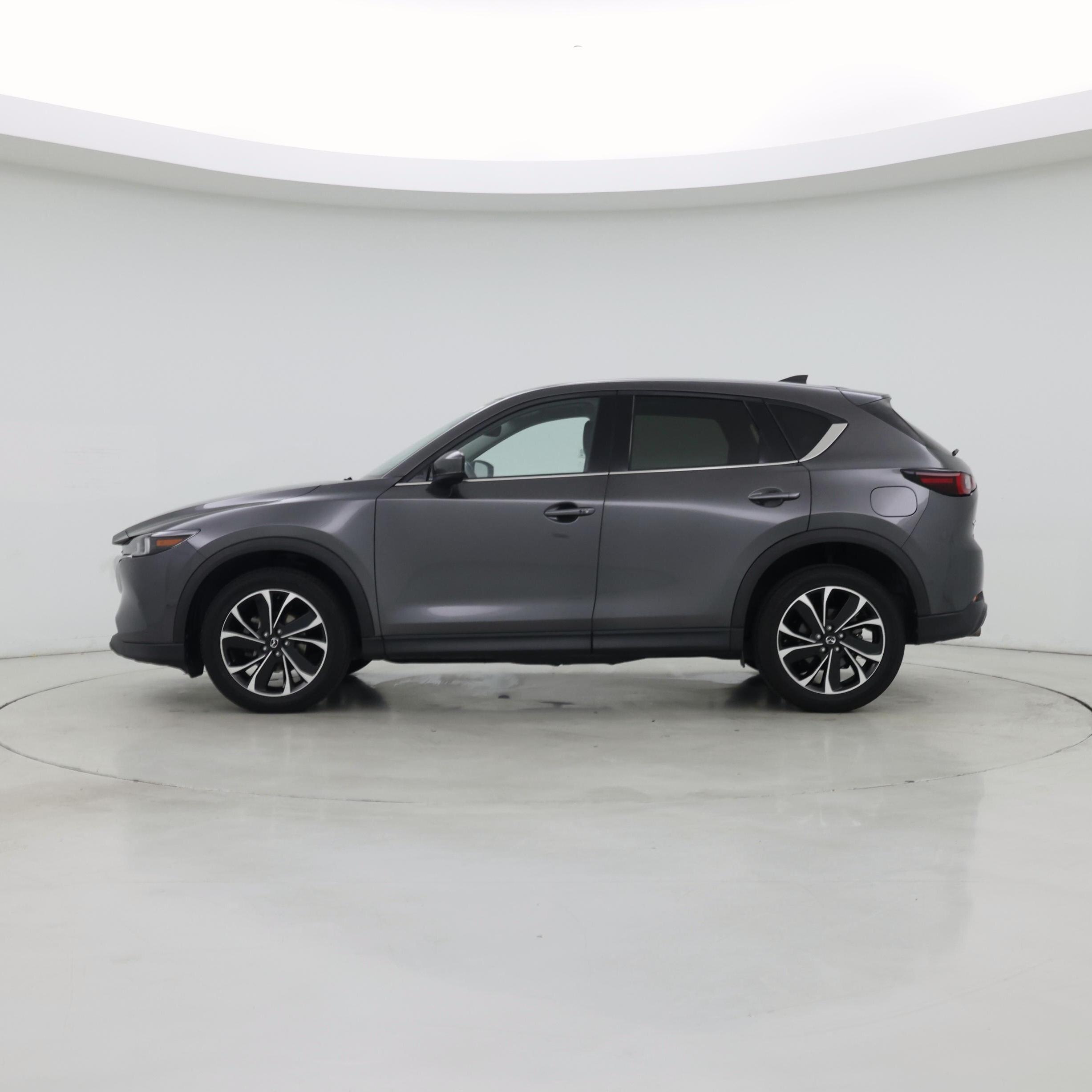 Thumbnail: 2022 Mazda CX-5 - 3