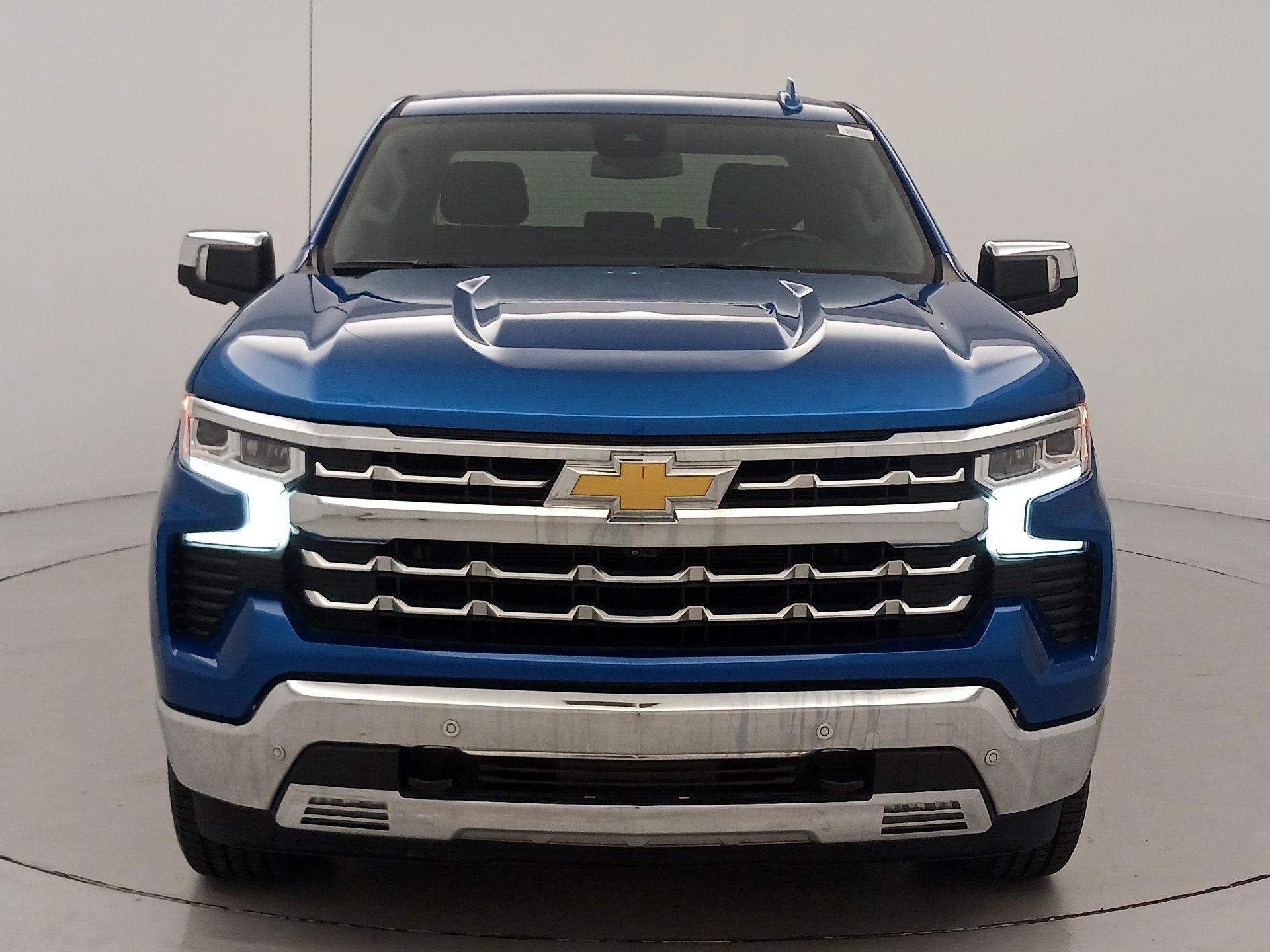 Thumbnail: 2023 Chevrolet Silverado 1500 - 2