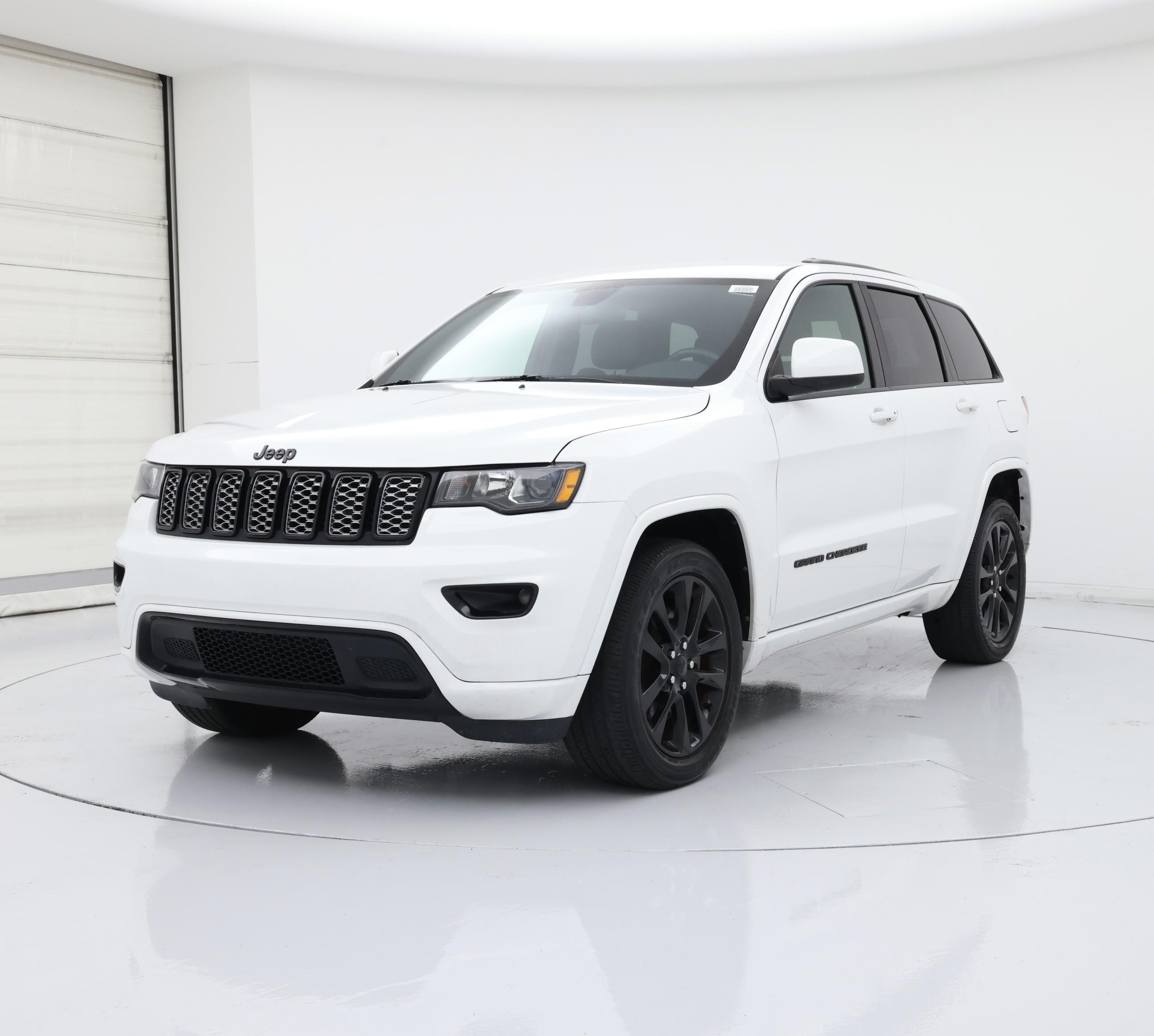 Thumbnail: 2021 Jeep Grand Cherokee - 4