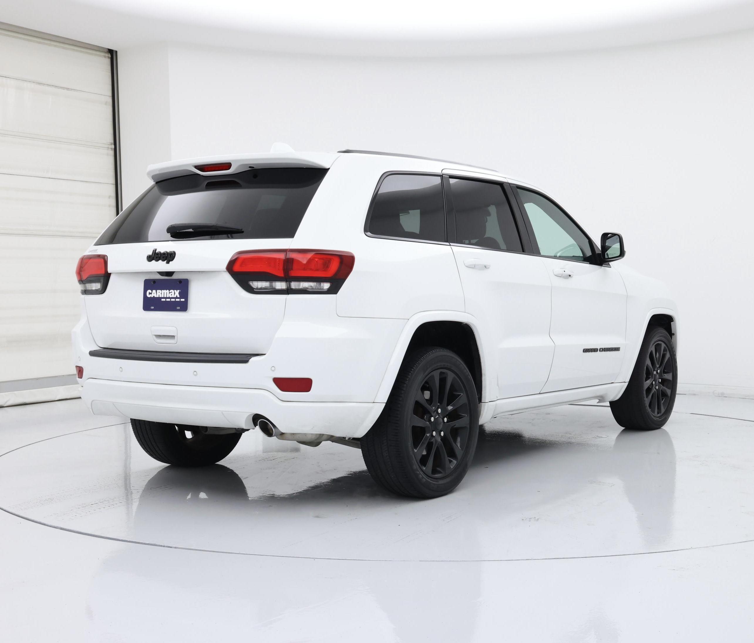 Thumbnail: 2021 Jeep Grand Cherokee - 8