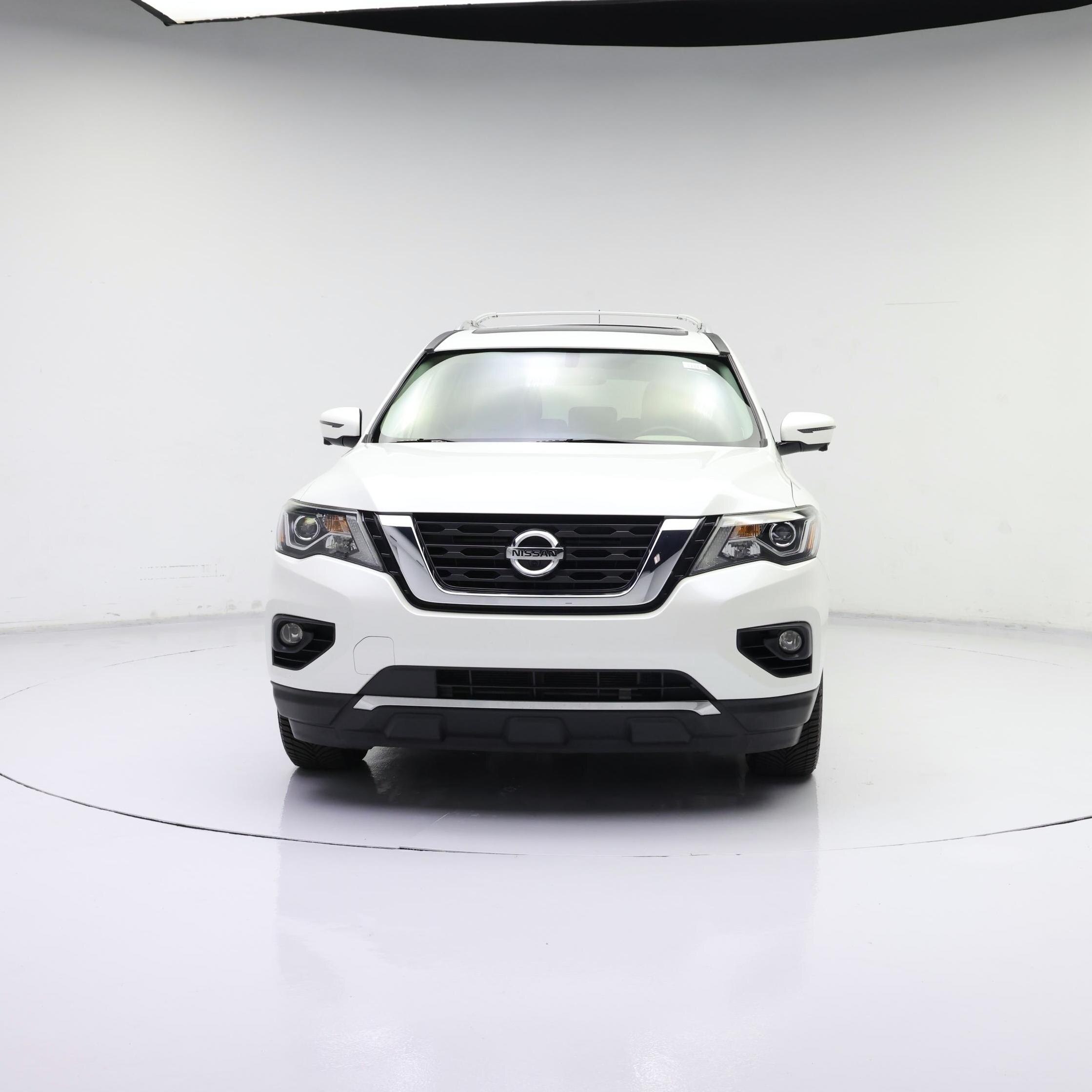 Thumbnail: 2017 Nissan Pathfinder - 5