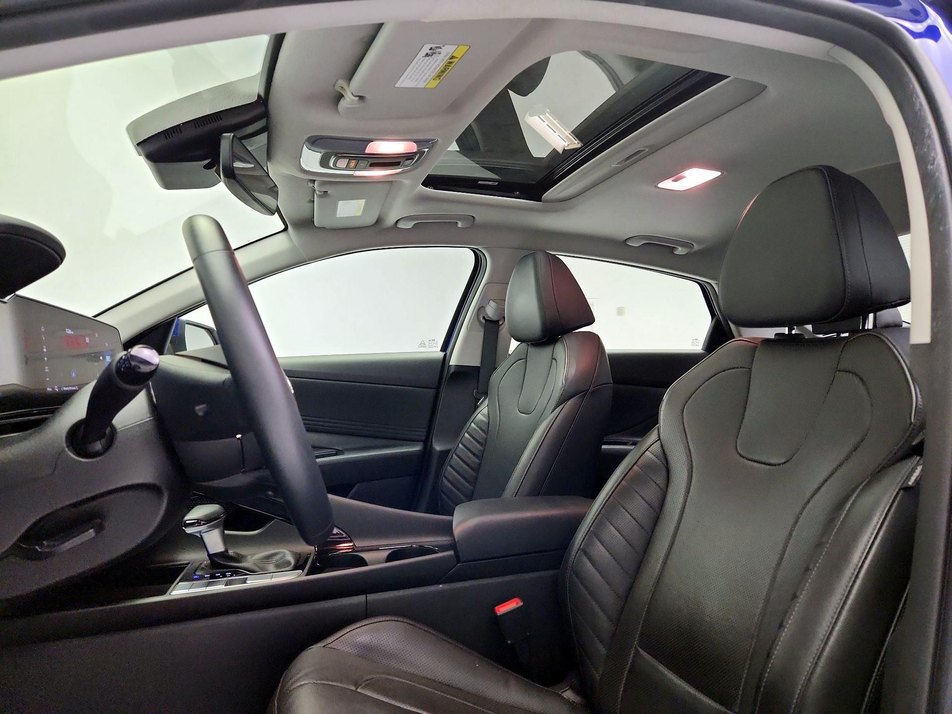Thumbnail: 2023 Hyundai Elantra - 20