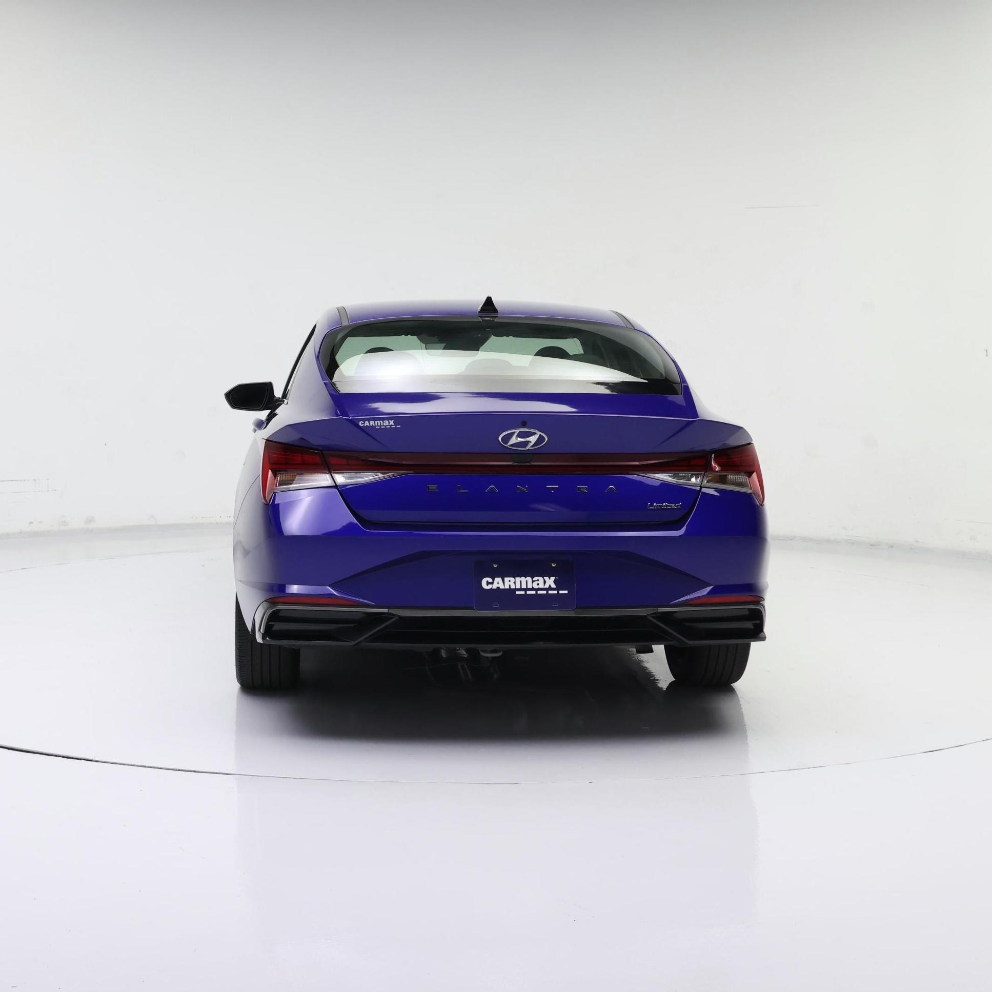 Thumbnail: 2023 Hyundai Elantra - 6