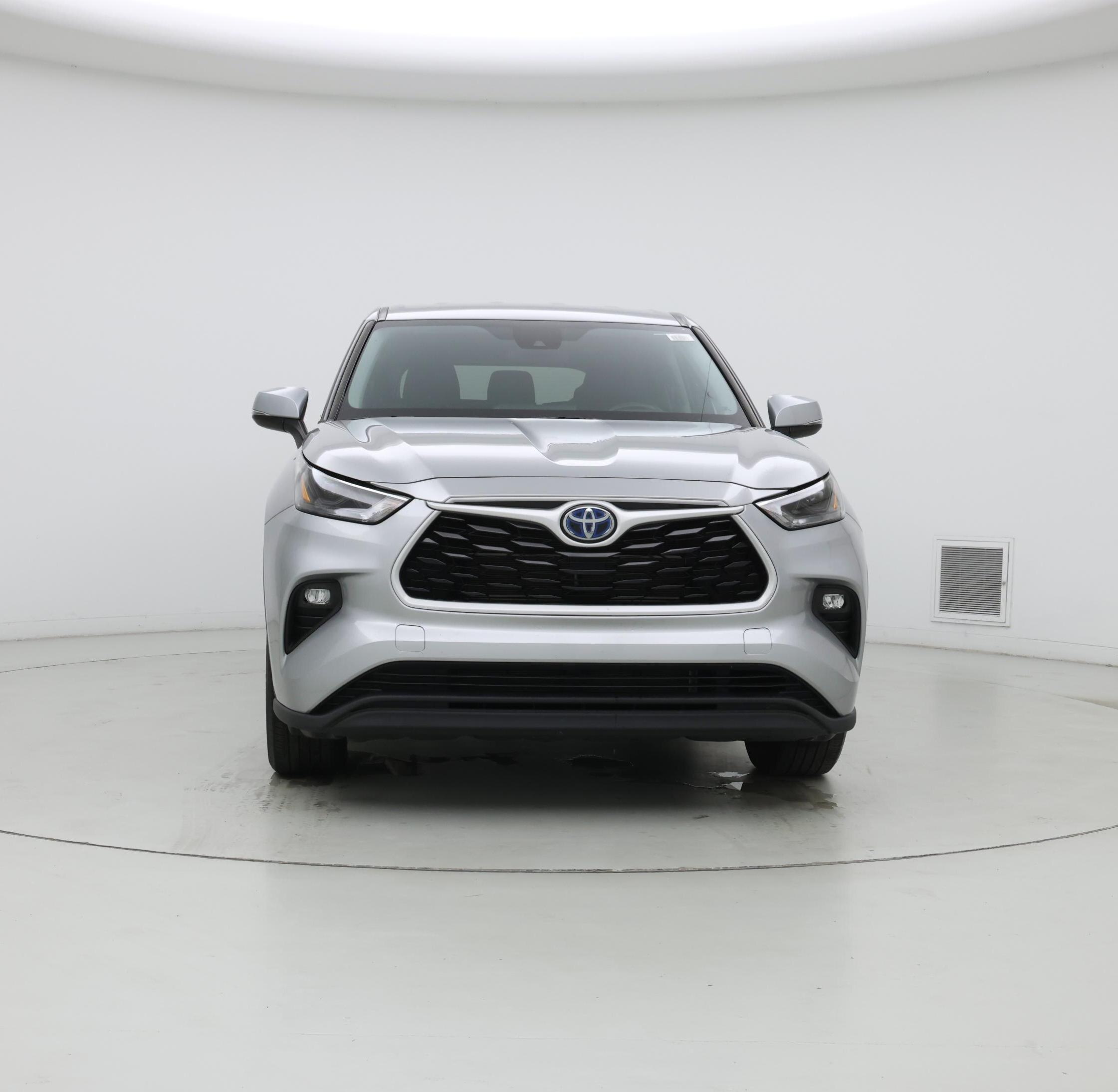 Thumbnail: 2023 Toyota Highlander - 5