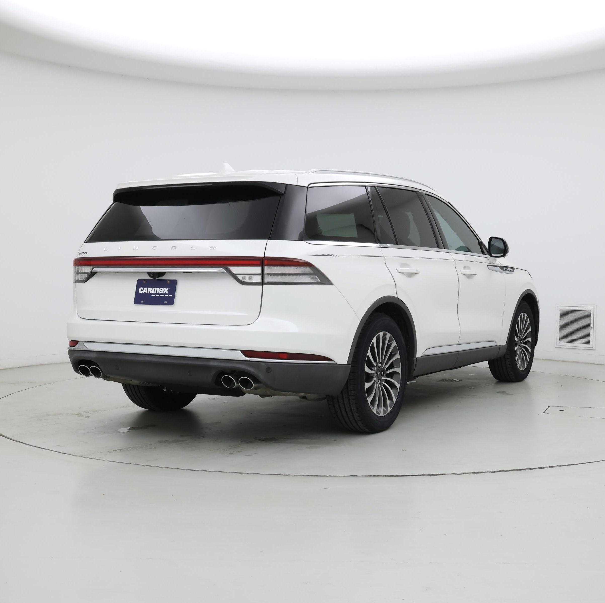 Thumbnail: 2020 Lincoln Aviator - 8