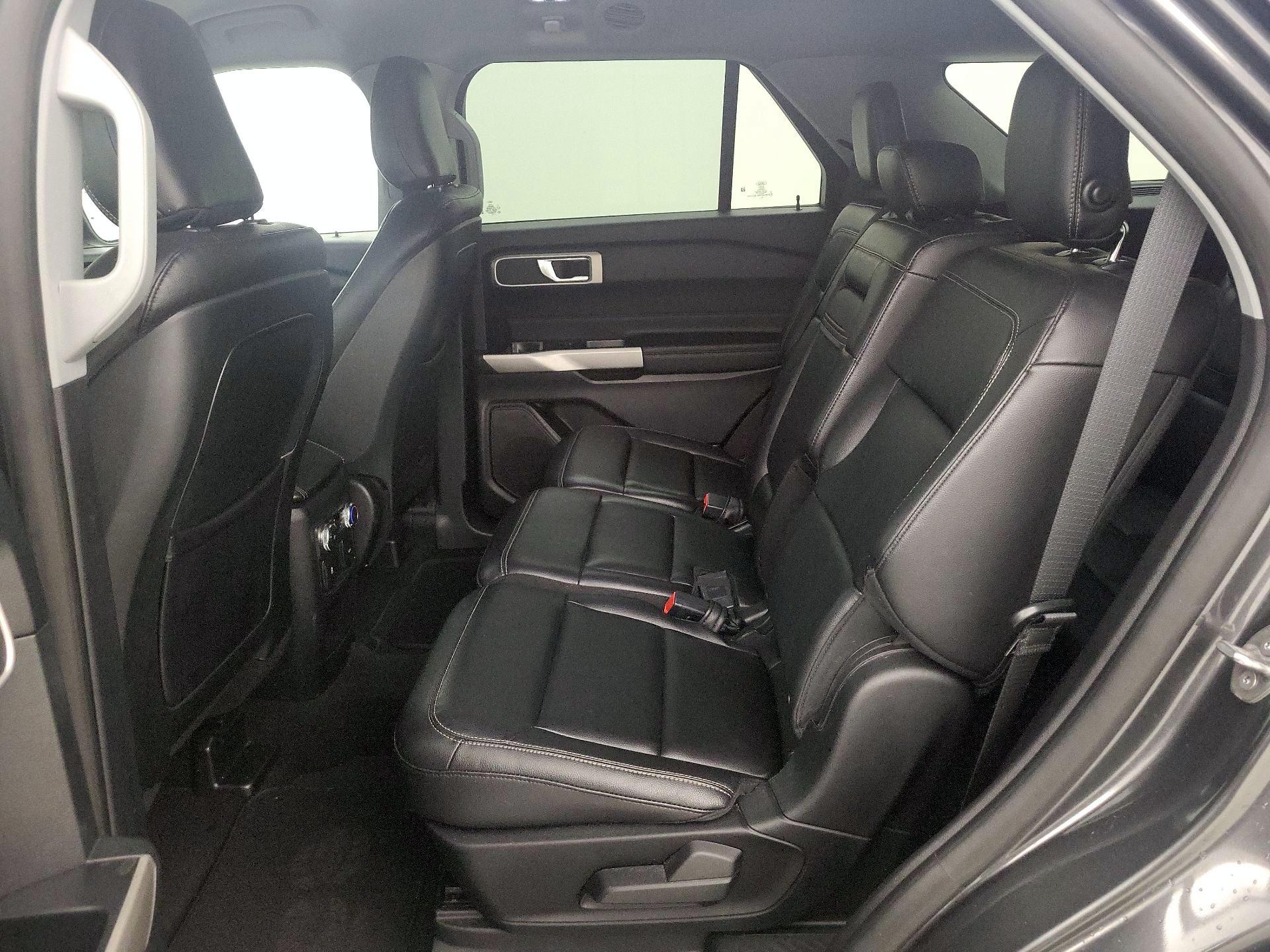 Thumbnail: 2020 Ford Explorer - 20