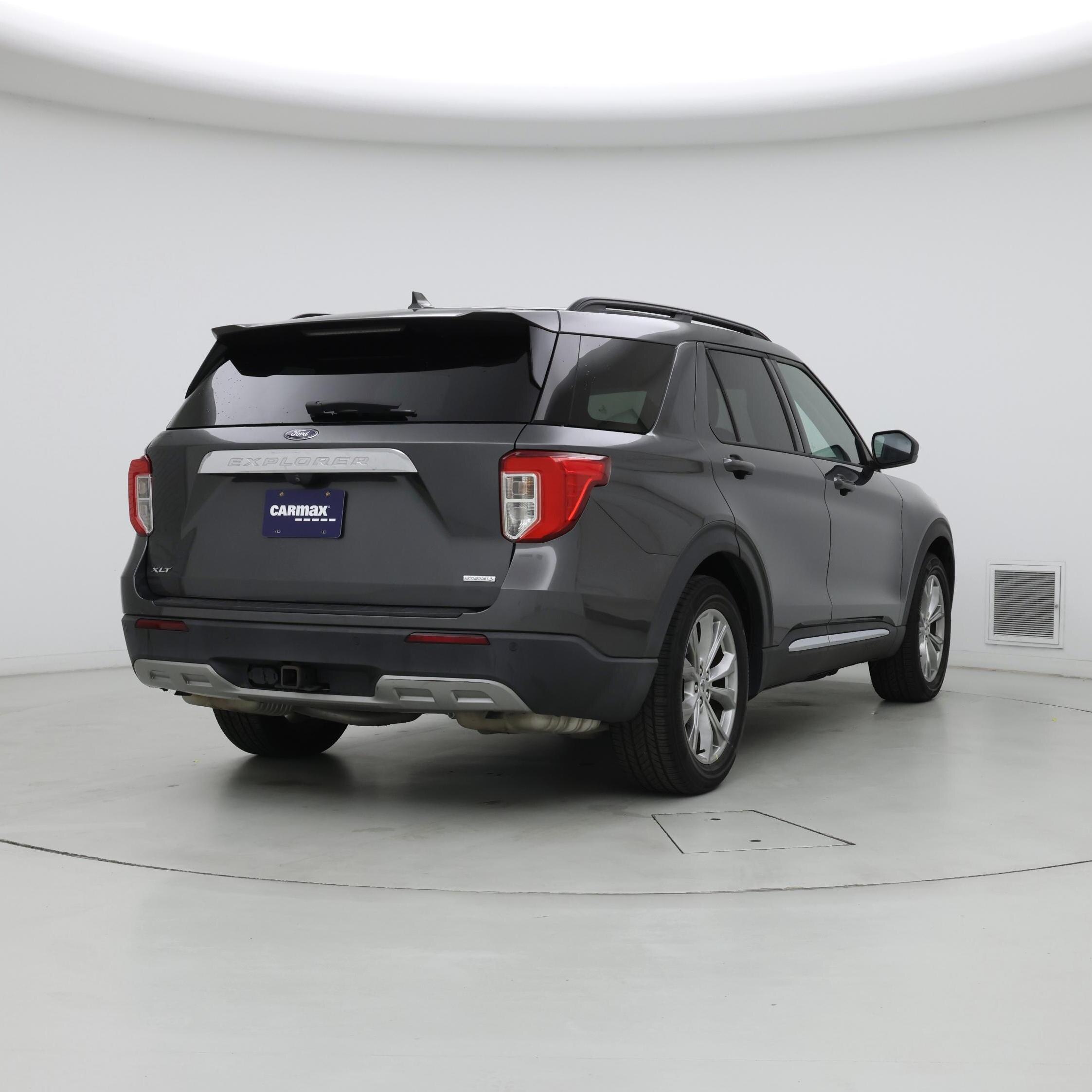 Thumbnail: 2020 Ford Explorer - 8