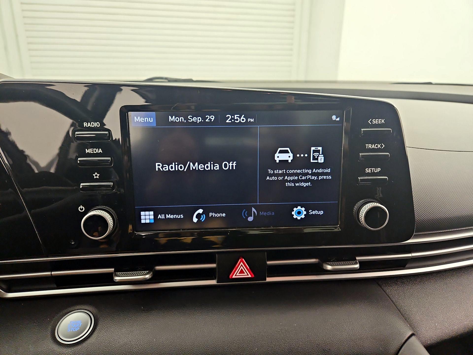 Thumbnail: 2021 Hyundai Elantra - 15