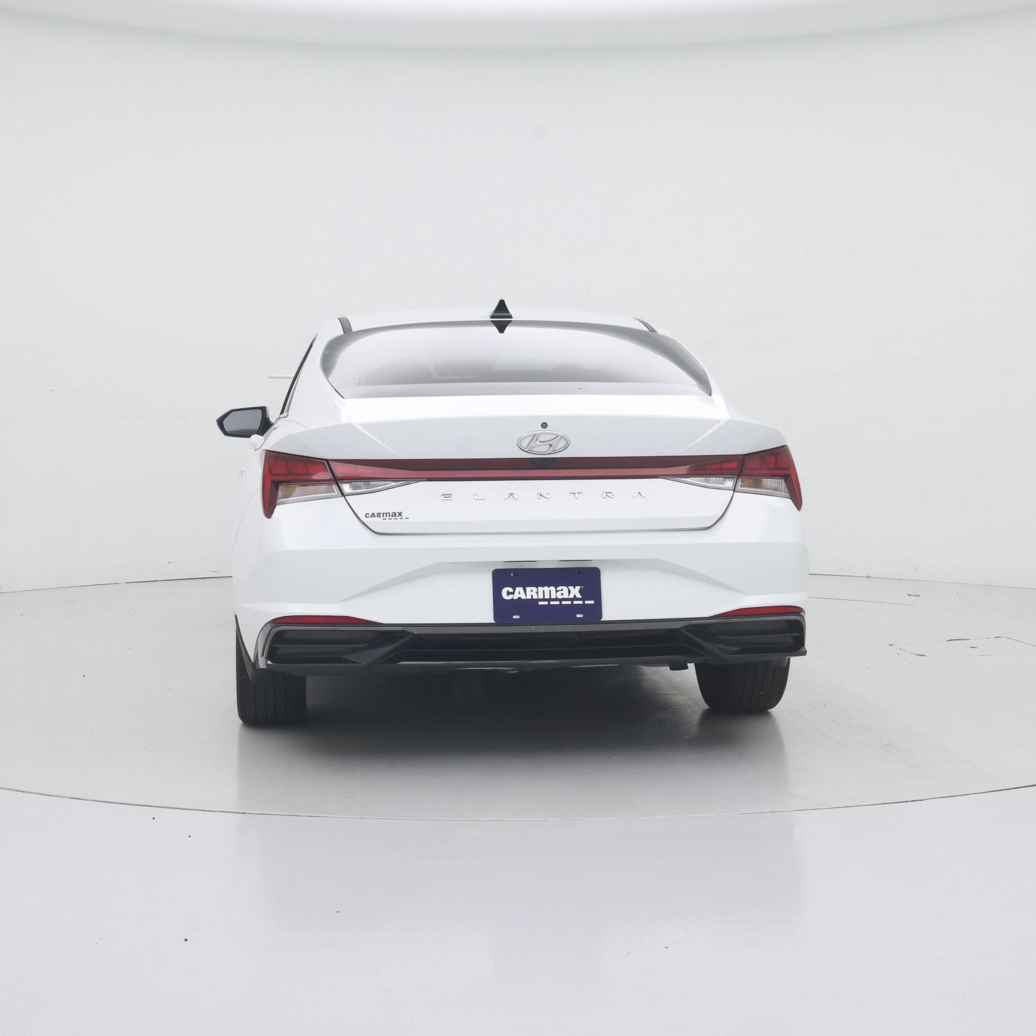 Thumbnail: 2021 Hyundai Elantra - 6